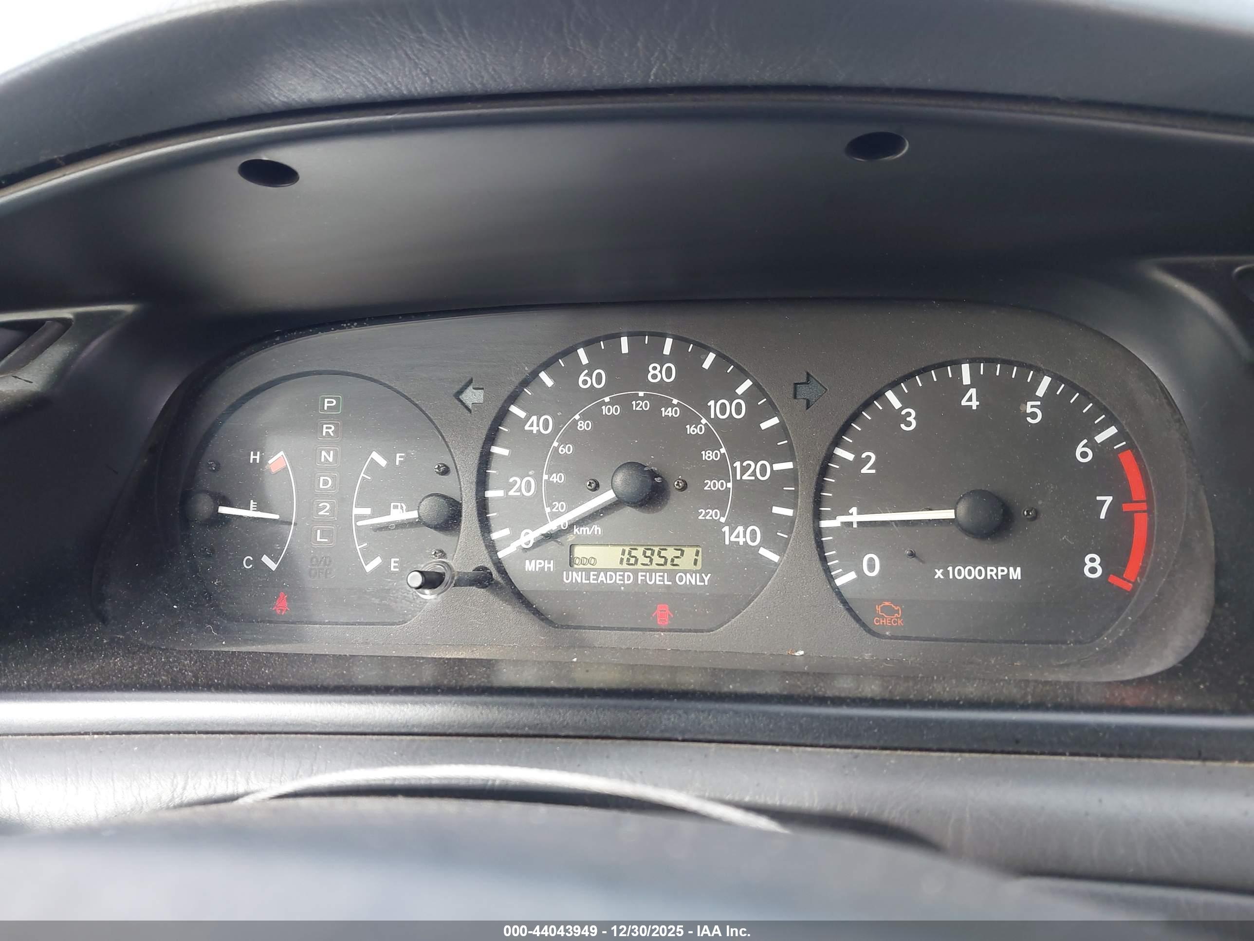 TOYOTA CAMRY image 7