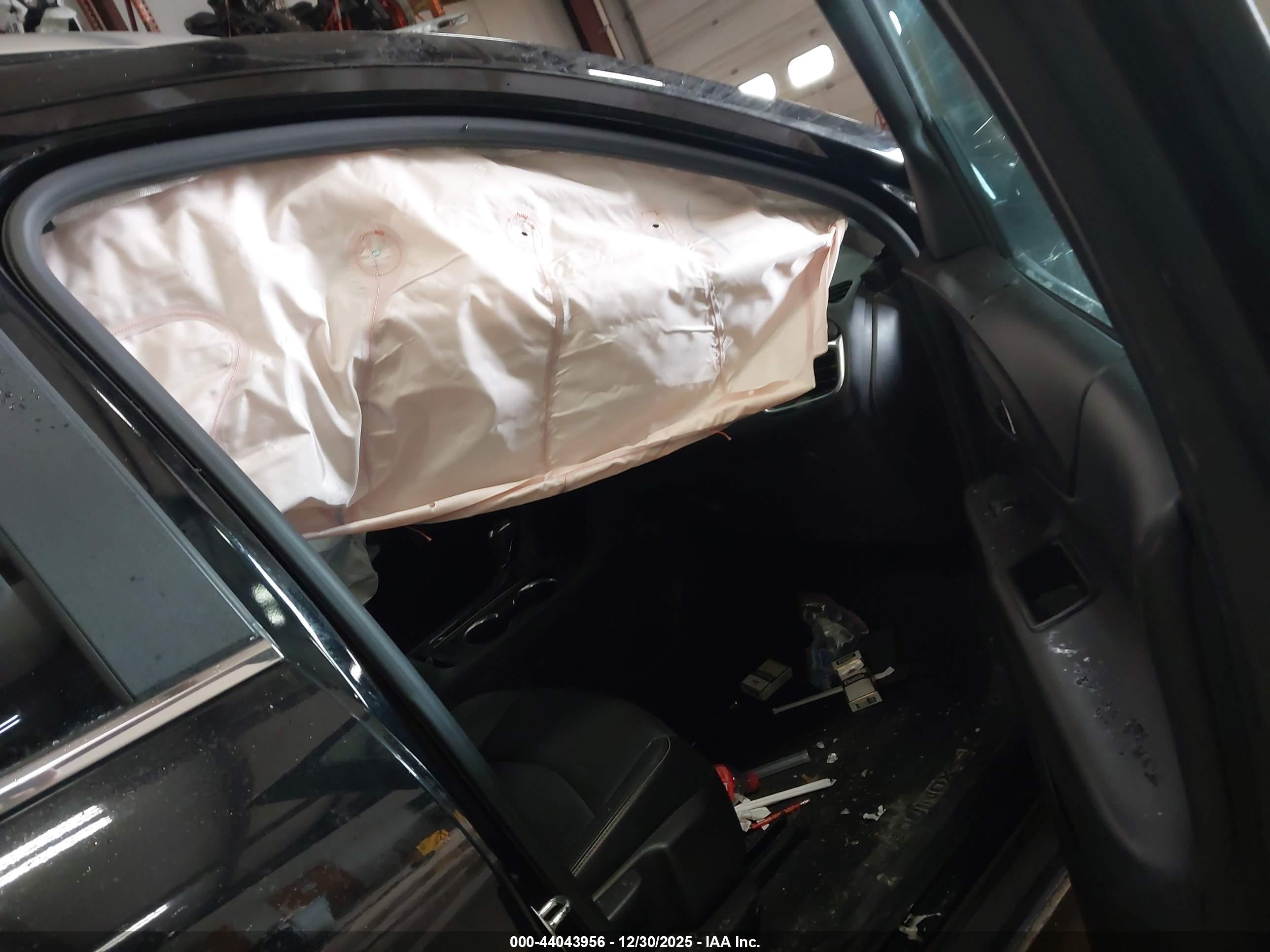 CHEVROLET EQUINOX image 5