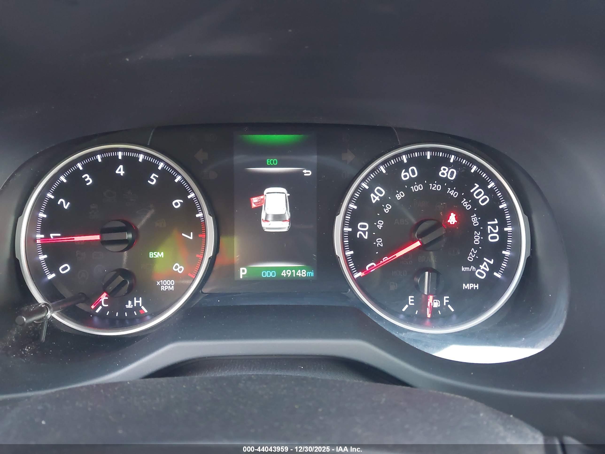 TOYOTA RAV4 image 7