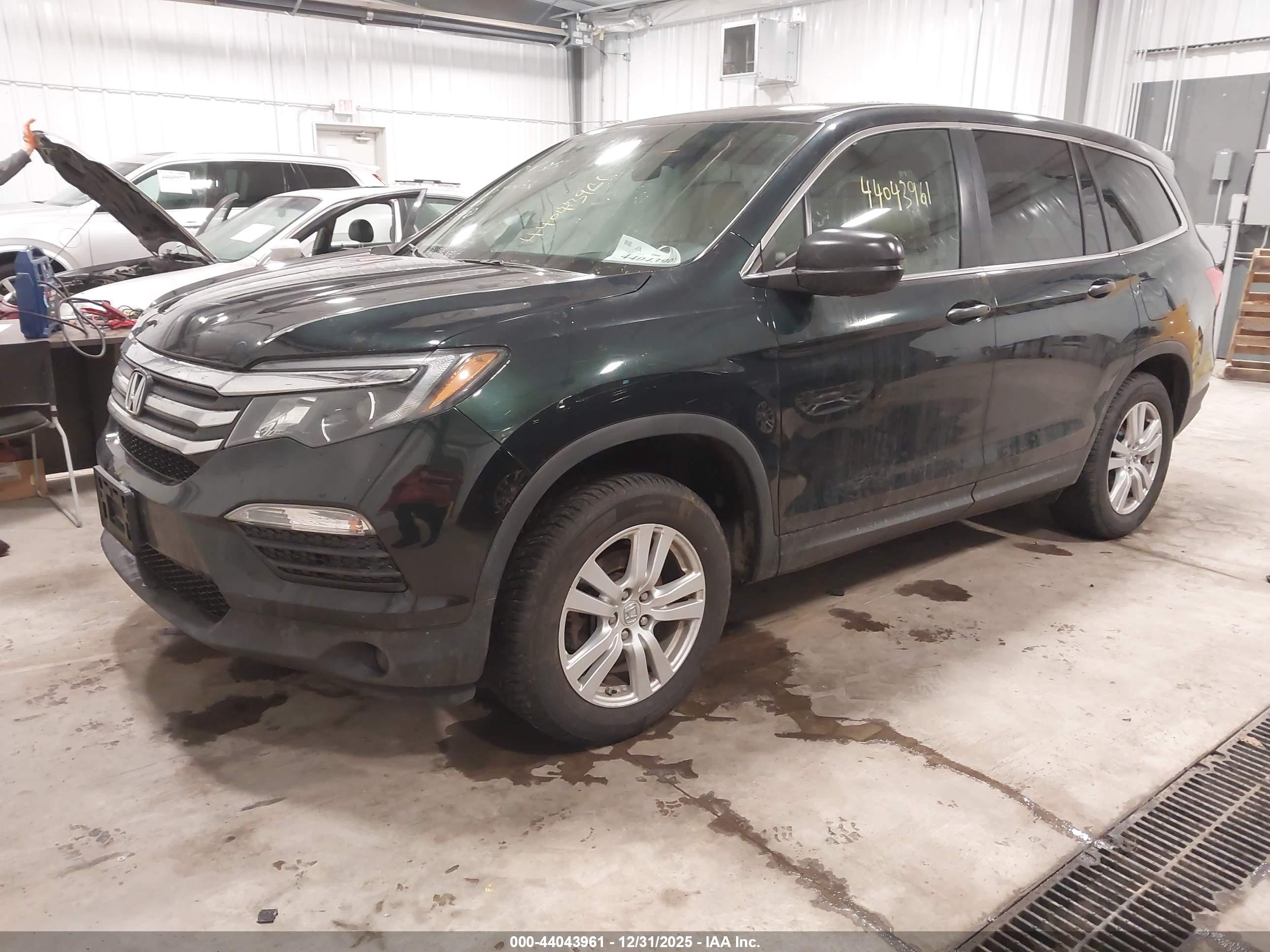 HONDA PILOT image 2