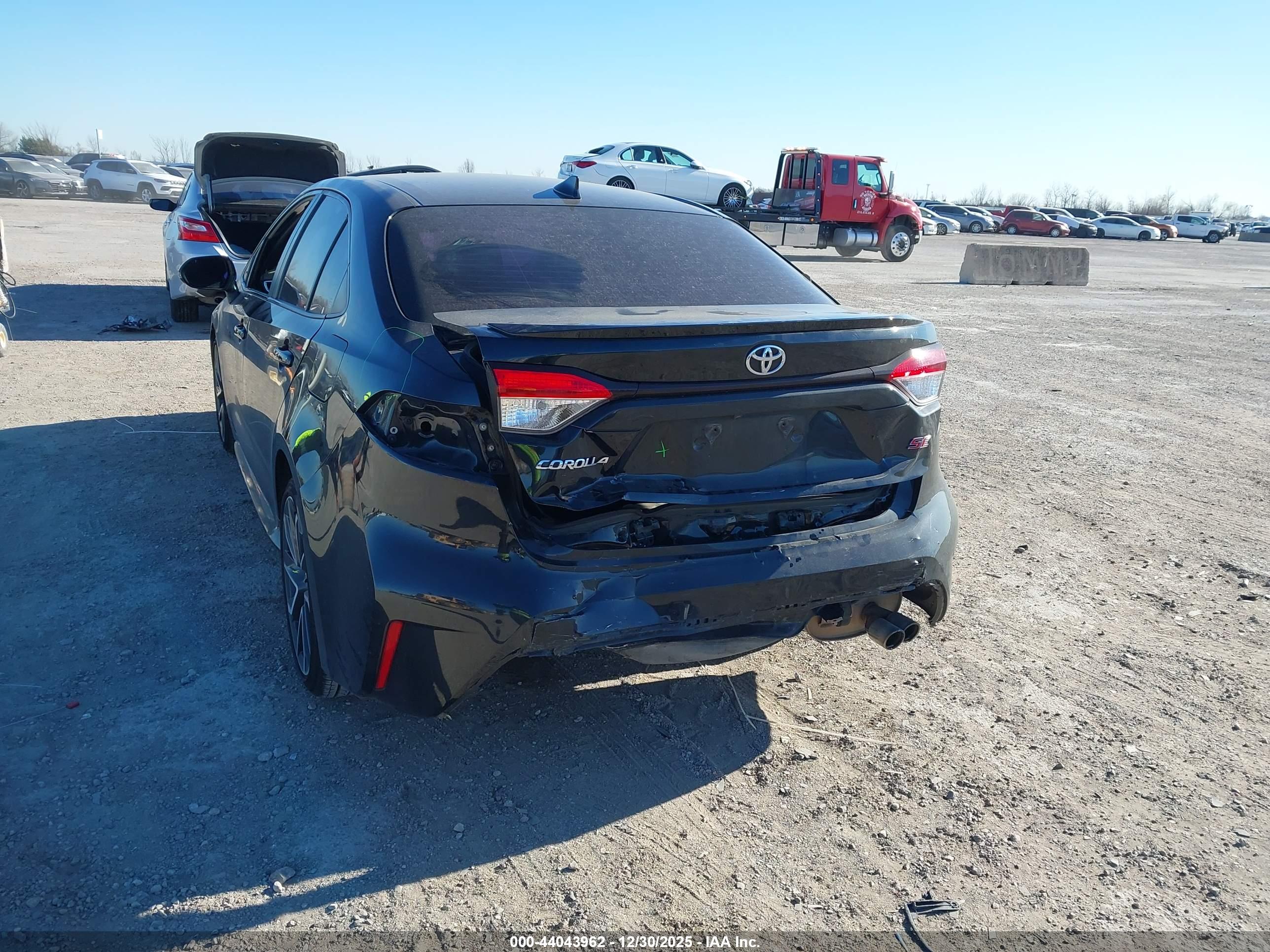 TOYOTA COROLLA image 6