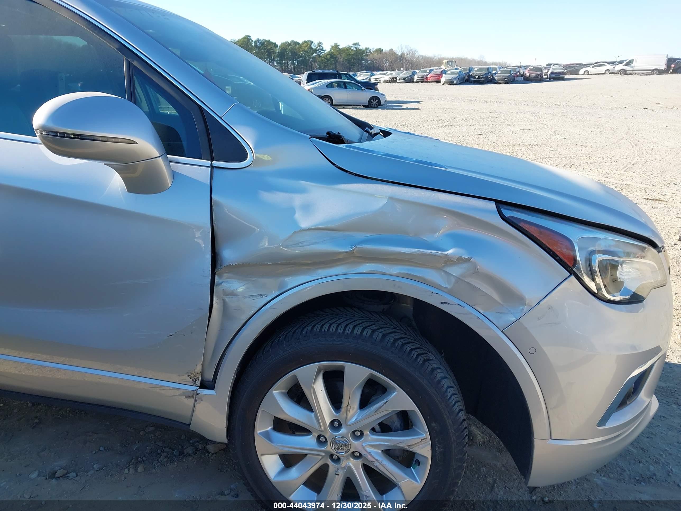 BUICK ENVISION image 6