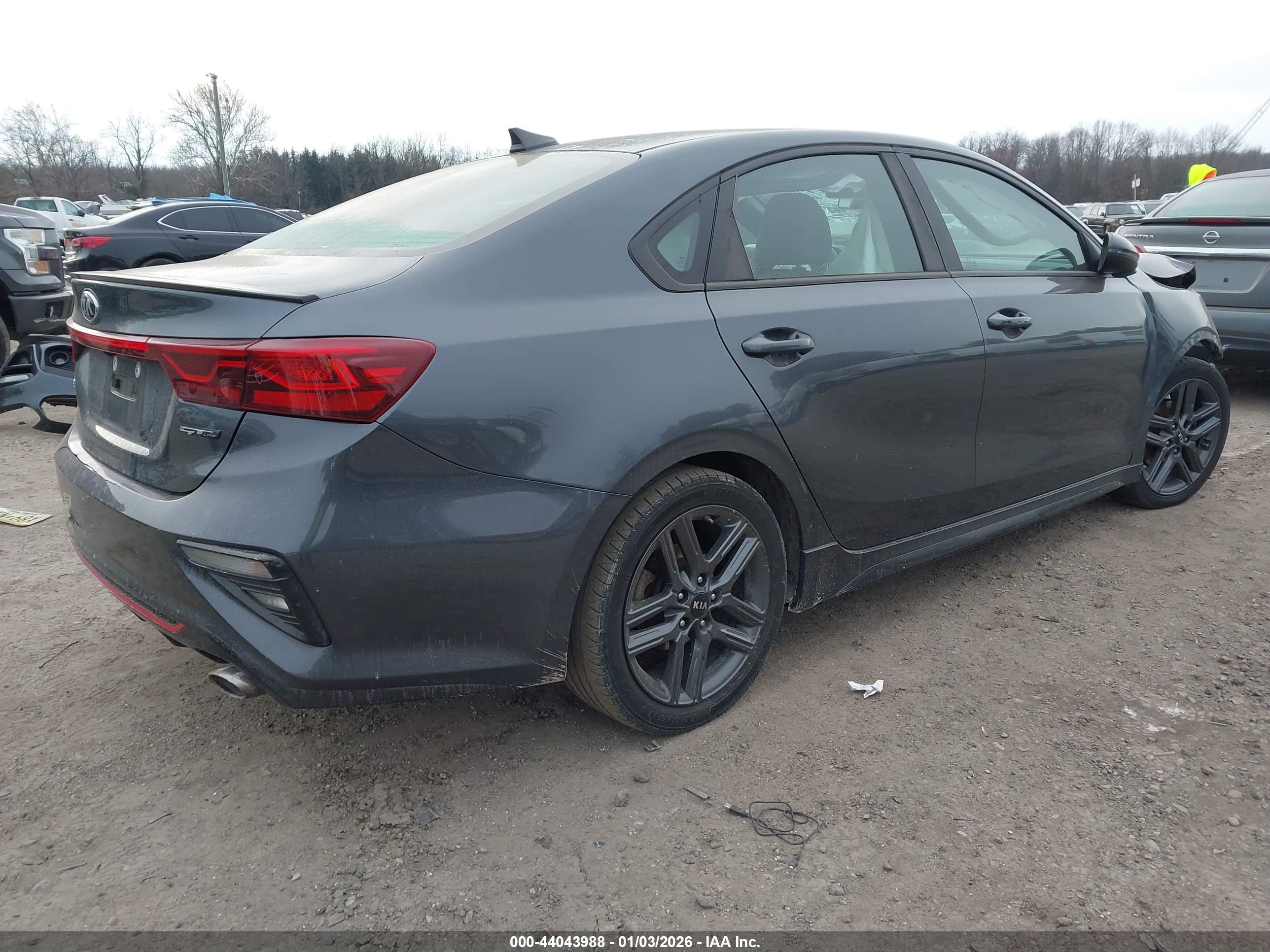 KIA FORTE image 4