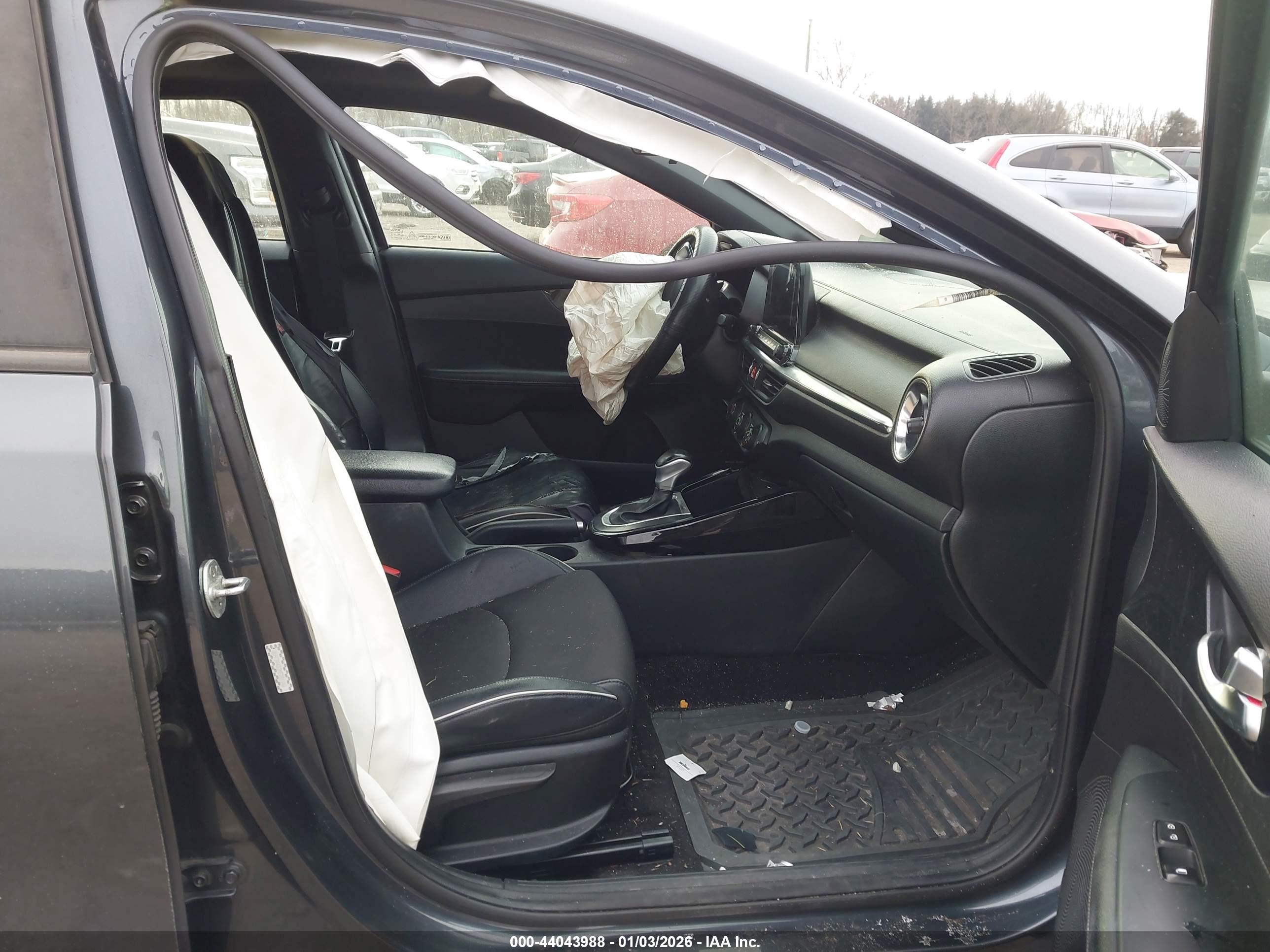 KIA FORTE image 5