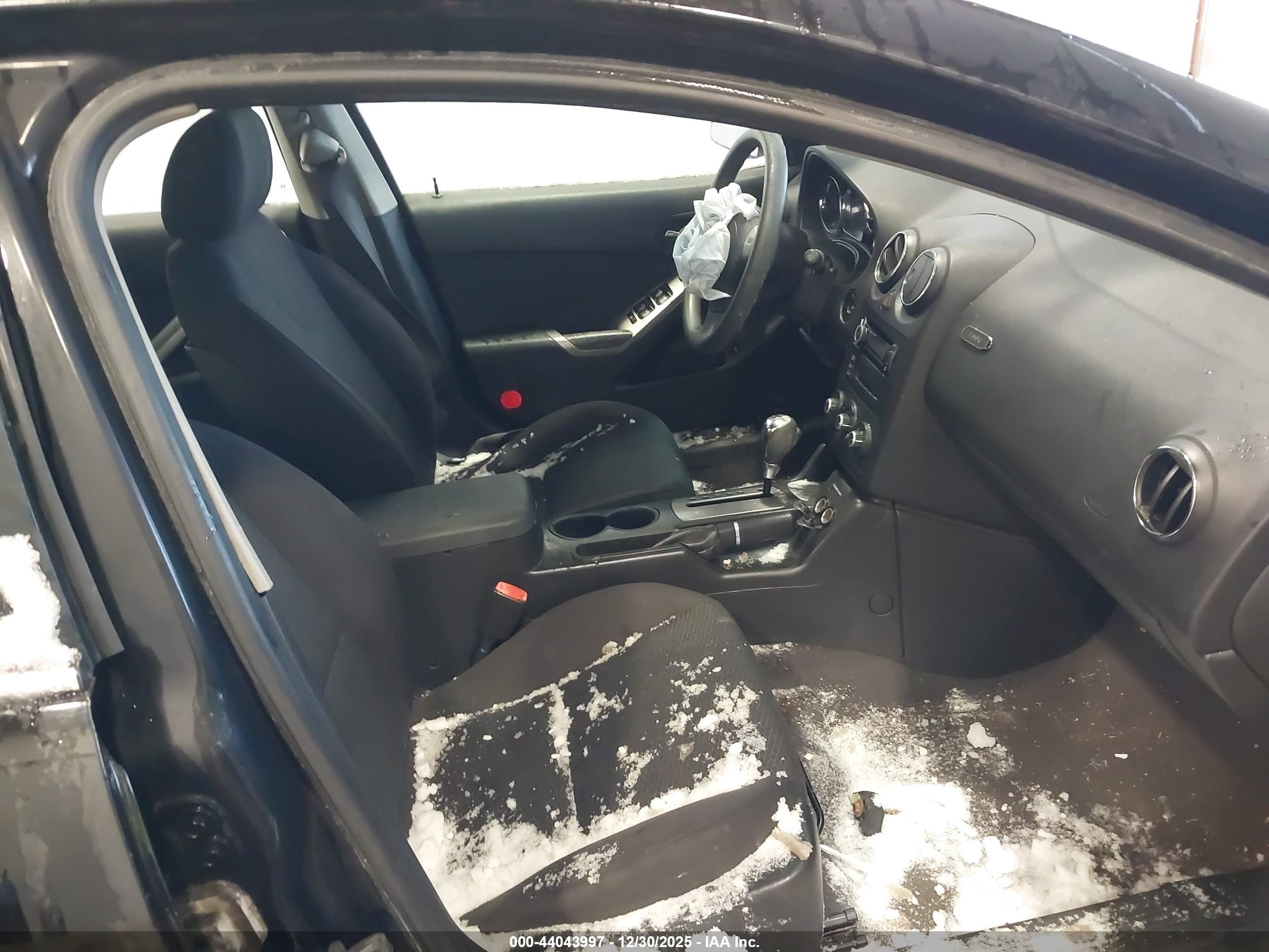 PONTIAC G6 image 5