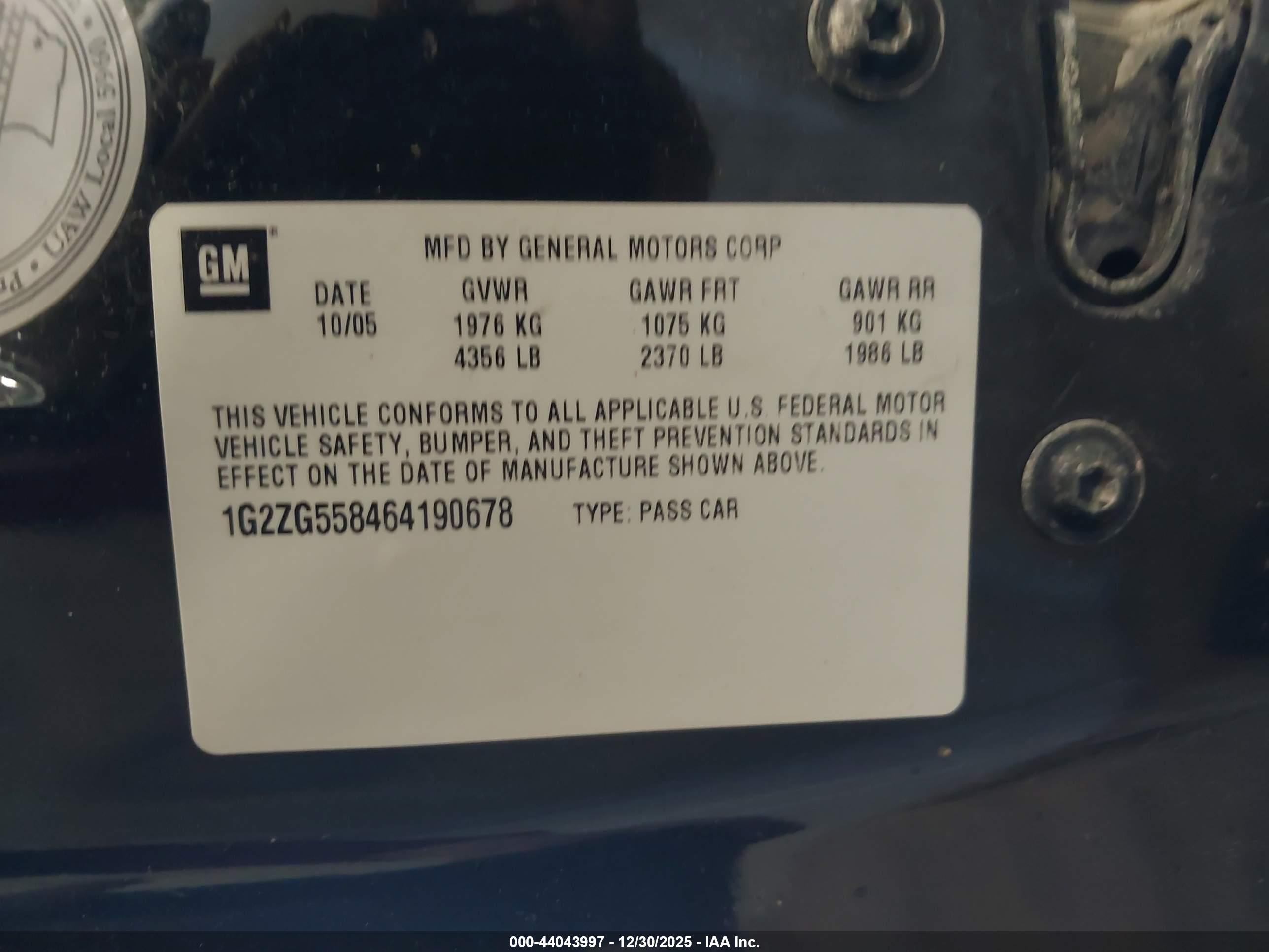 PONTIAC G6 image 9