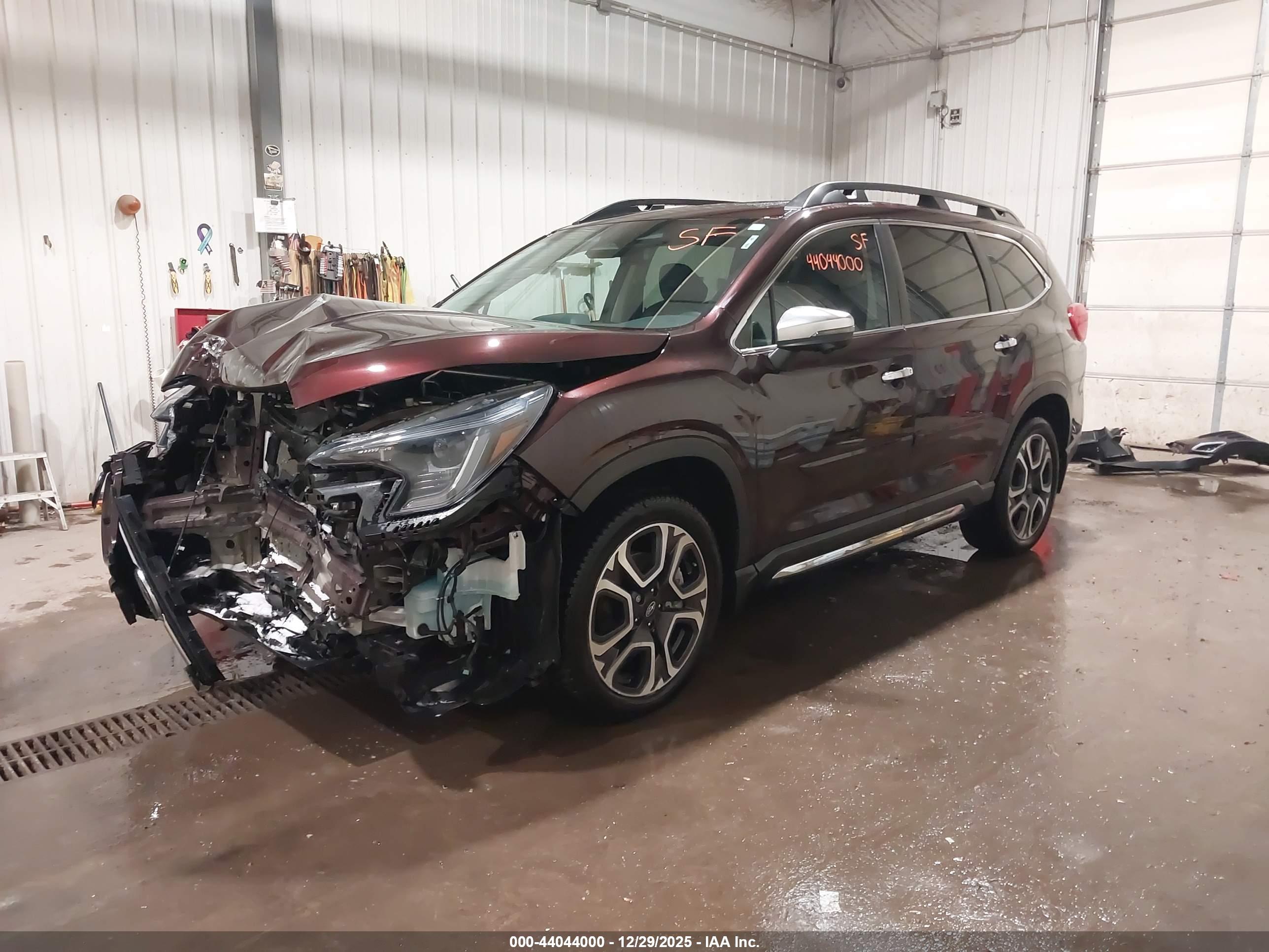 SUBARU ASCENT image 2