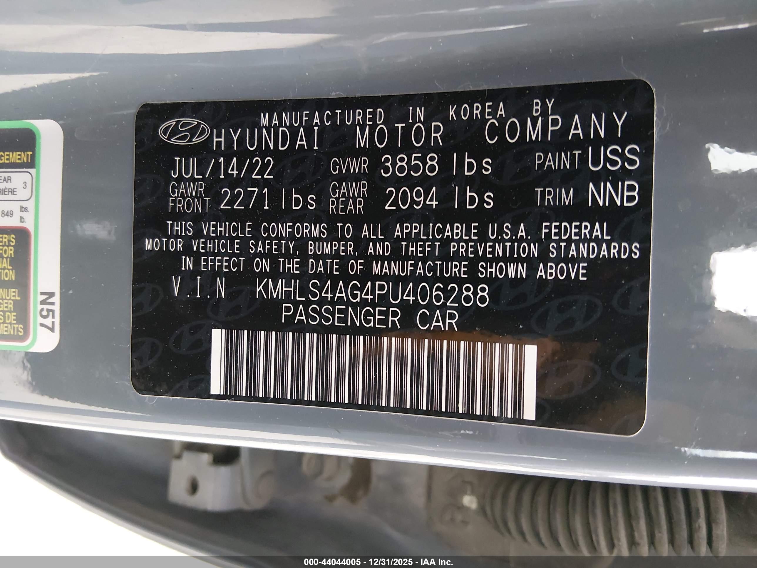 HYUNDAI ELANTRA image 9