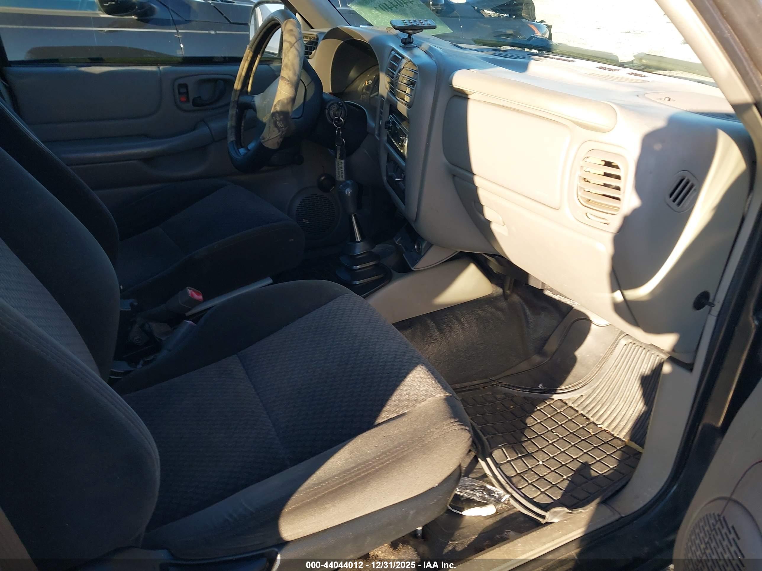 ISUZU HOMBRE image 5
