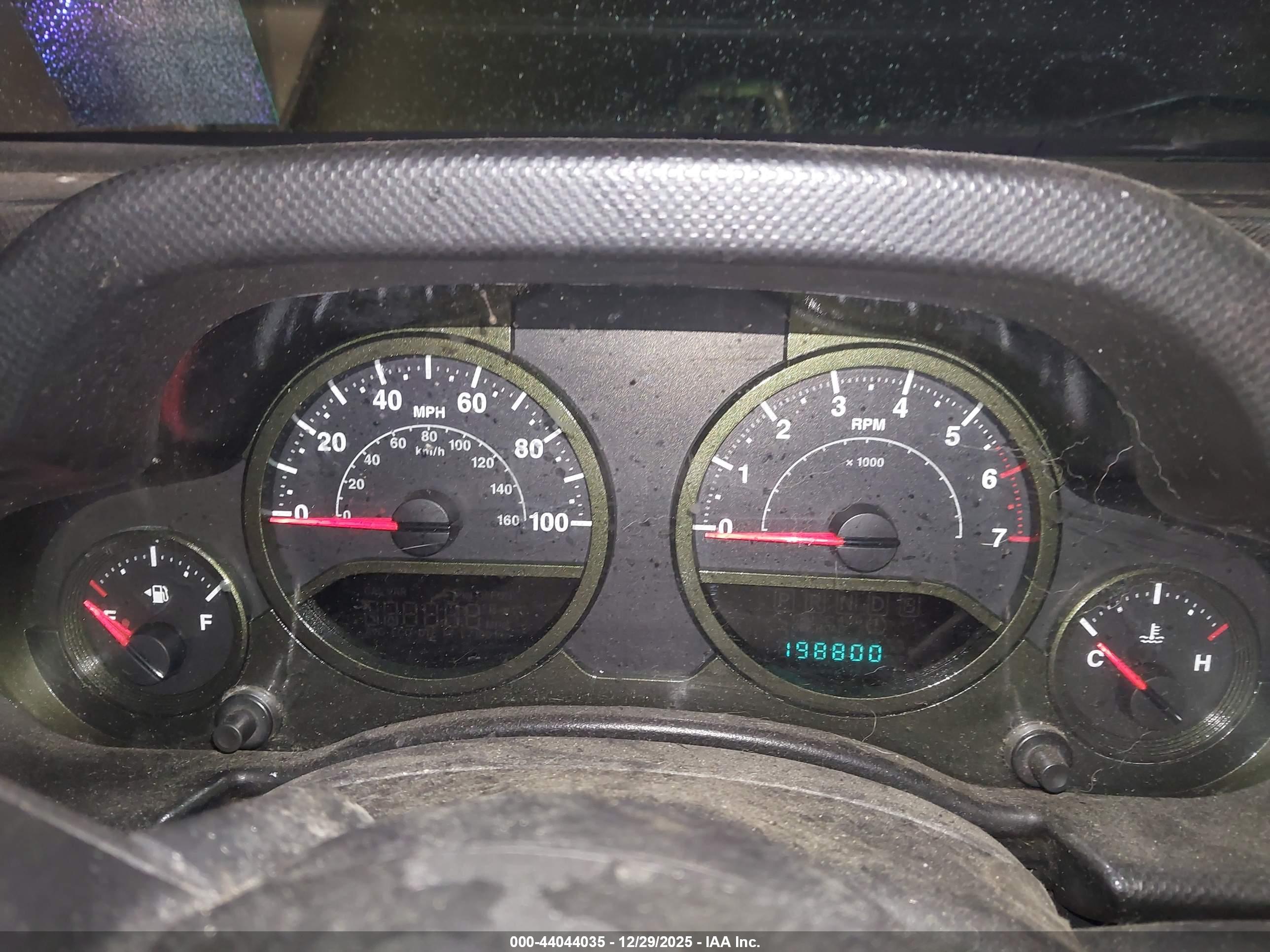 JEEP WRANGLER image 7