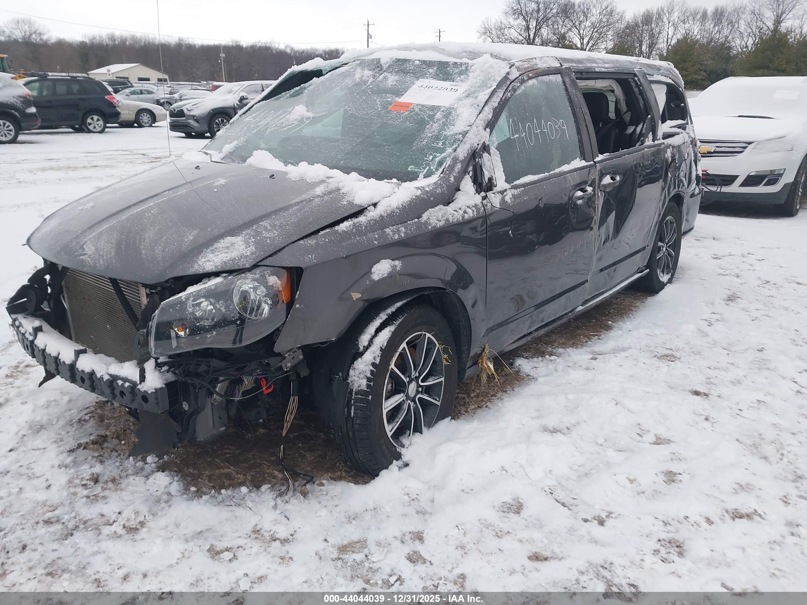 DODGE GRAND image 2