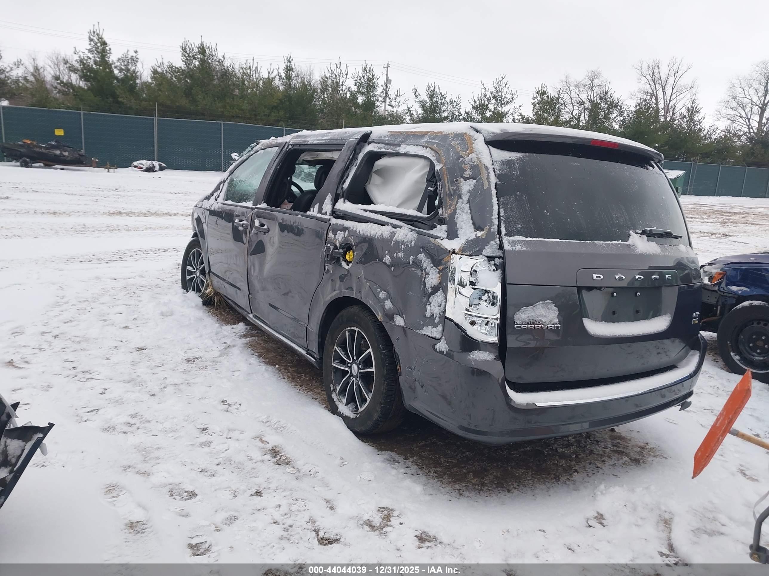 DODGE GRAND image 3