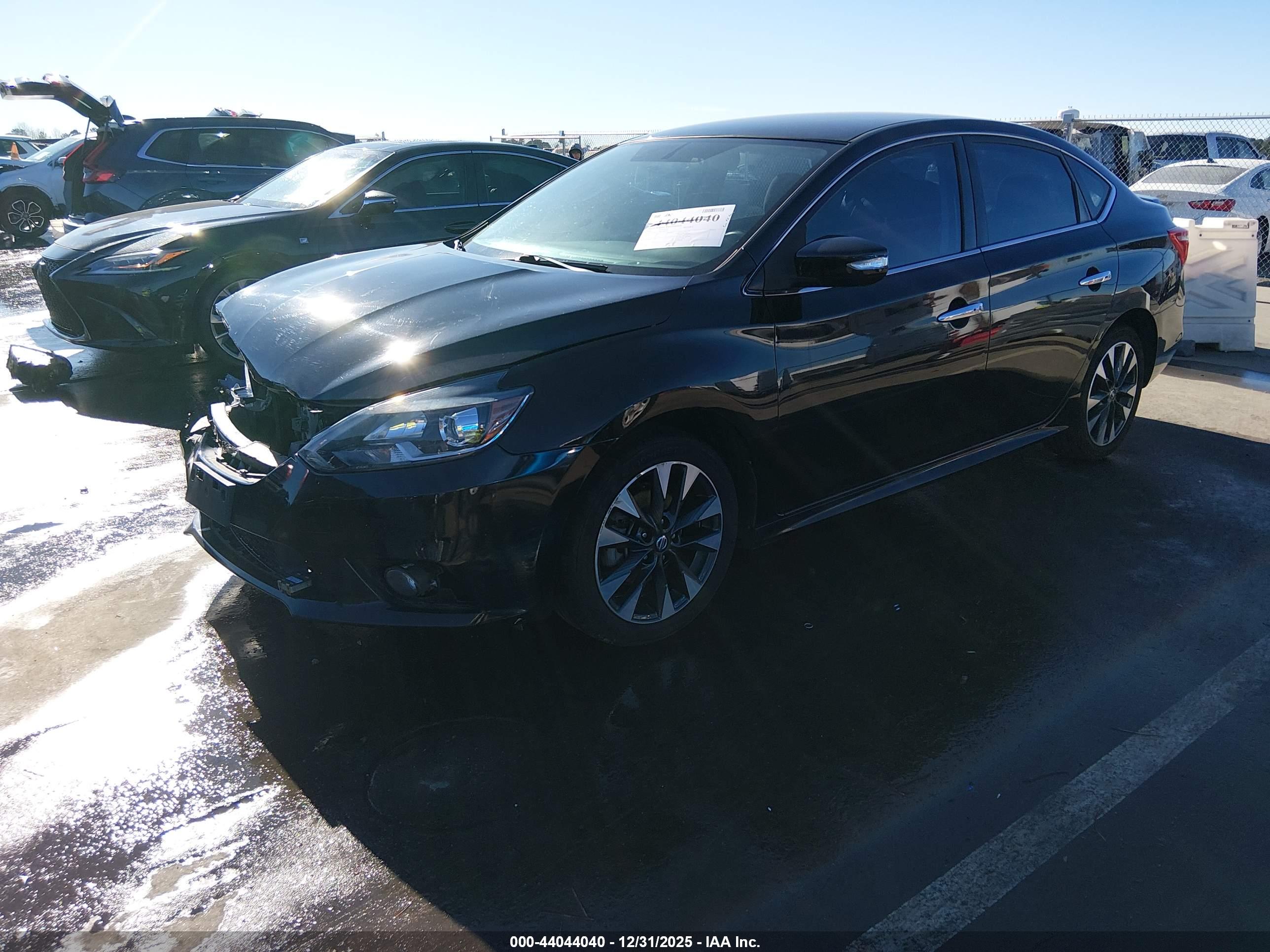 NISSAN SENTRA image 2