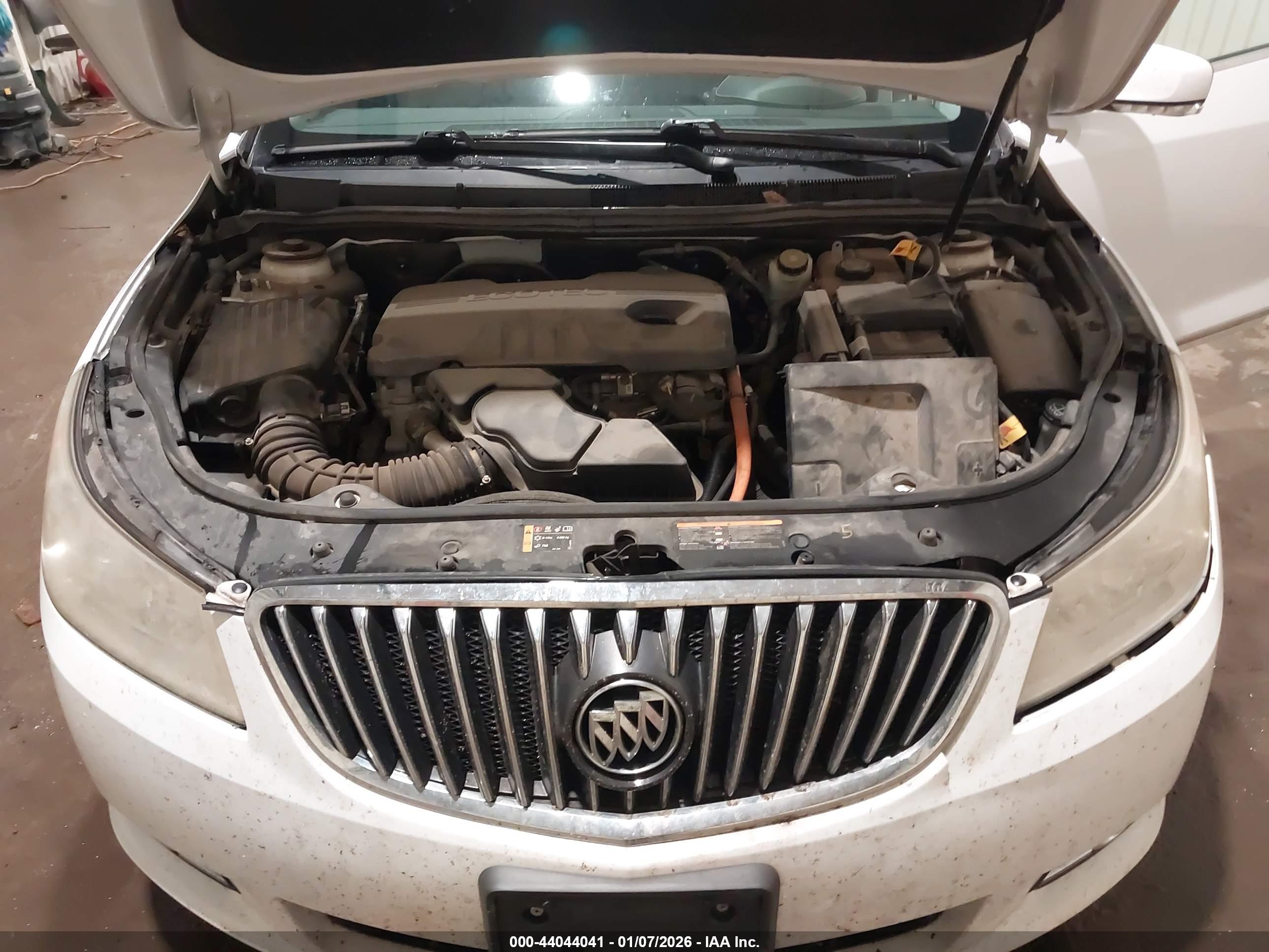 BUICK LACROSSE image 10