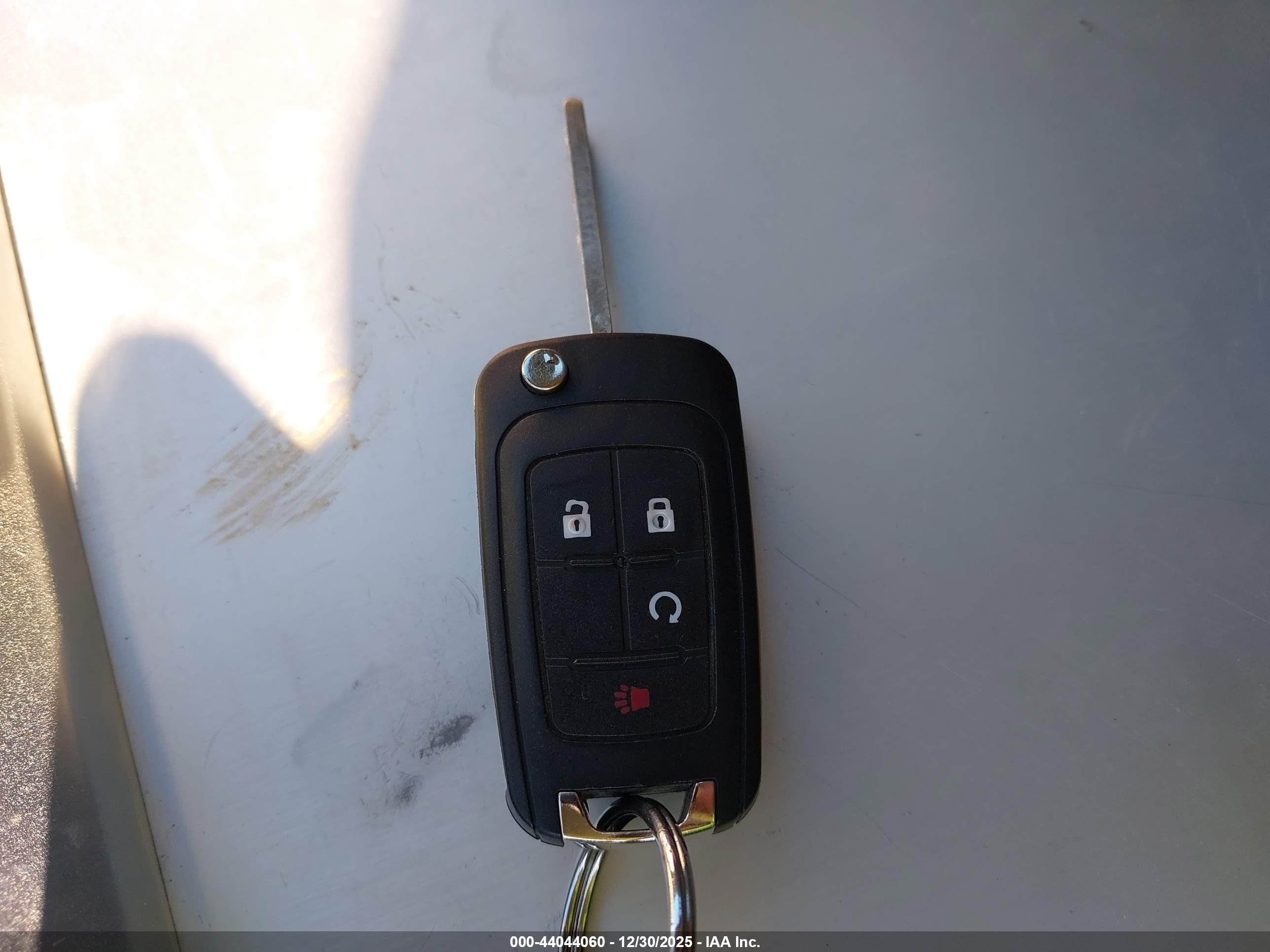 CHEVROLET EQUINOX image 11