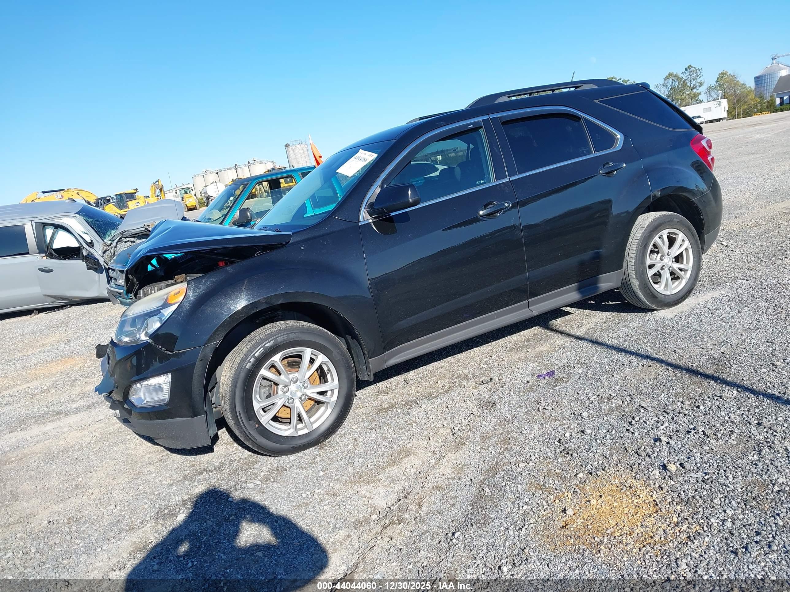 CHEVROLET EQUINOX image 2