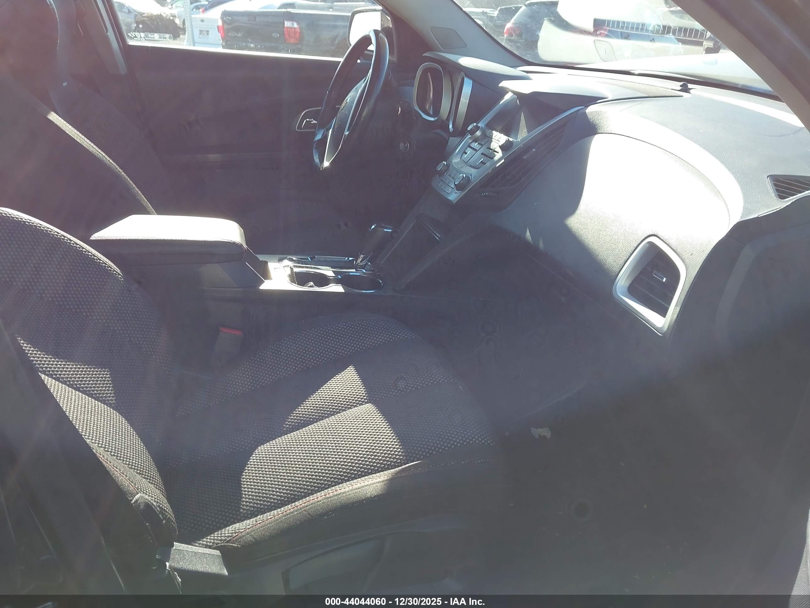 CHEVROLET EQUINOX image 5