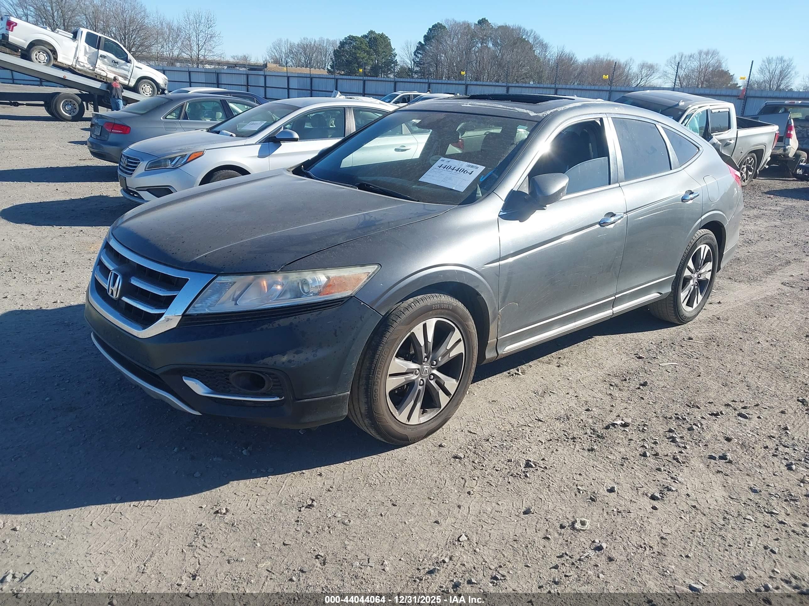 HONDA CROSSTOUR image 2
