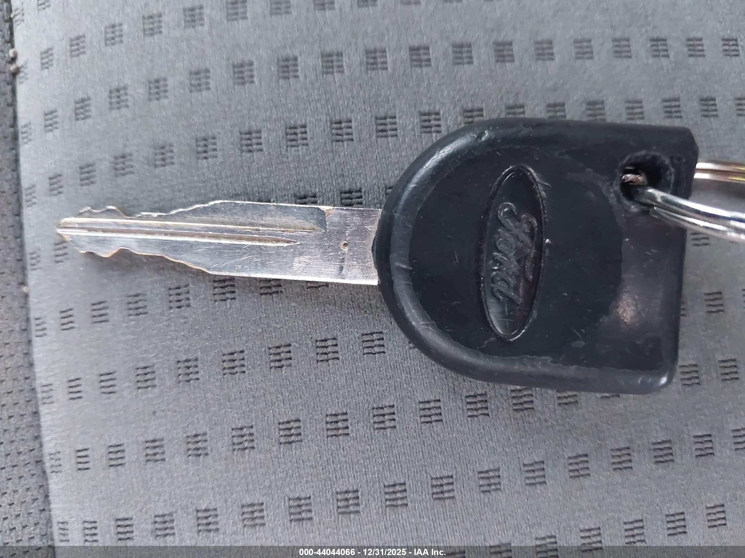 FORD F-150 image 11