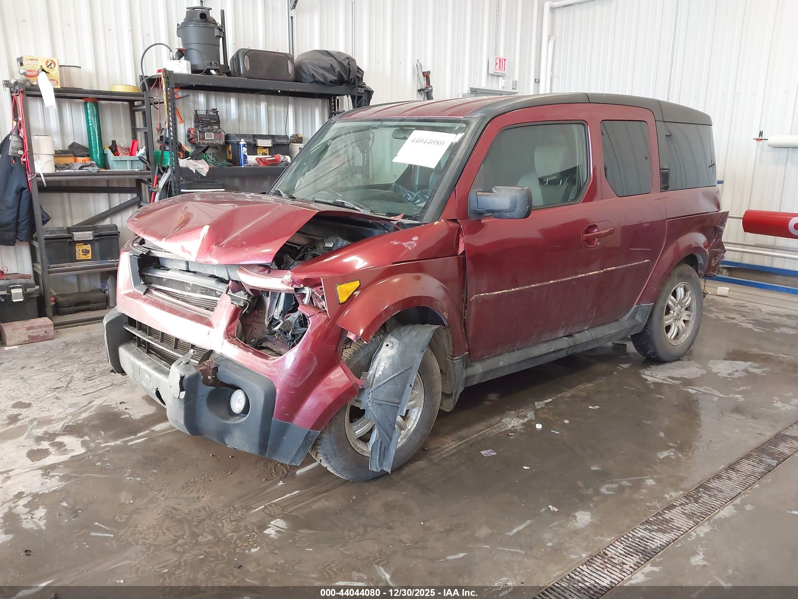 HONDA ELEMENT image 2