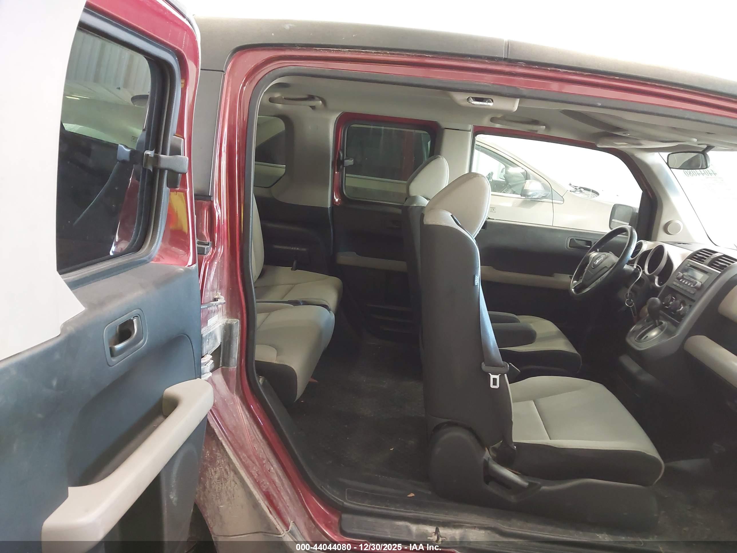 HONDA ELEMENT image 8