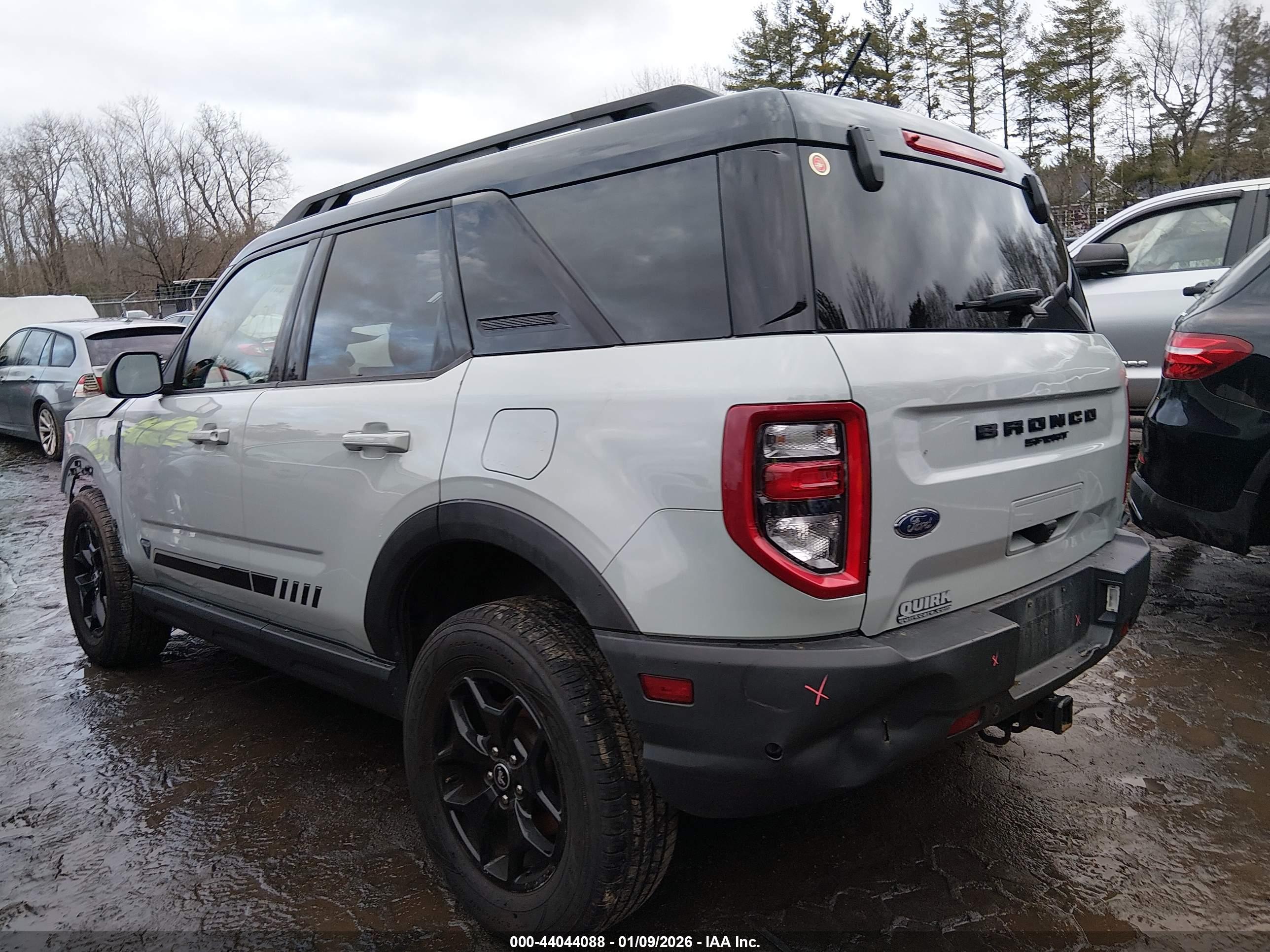 FORD BRONCO image 3