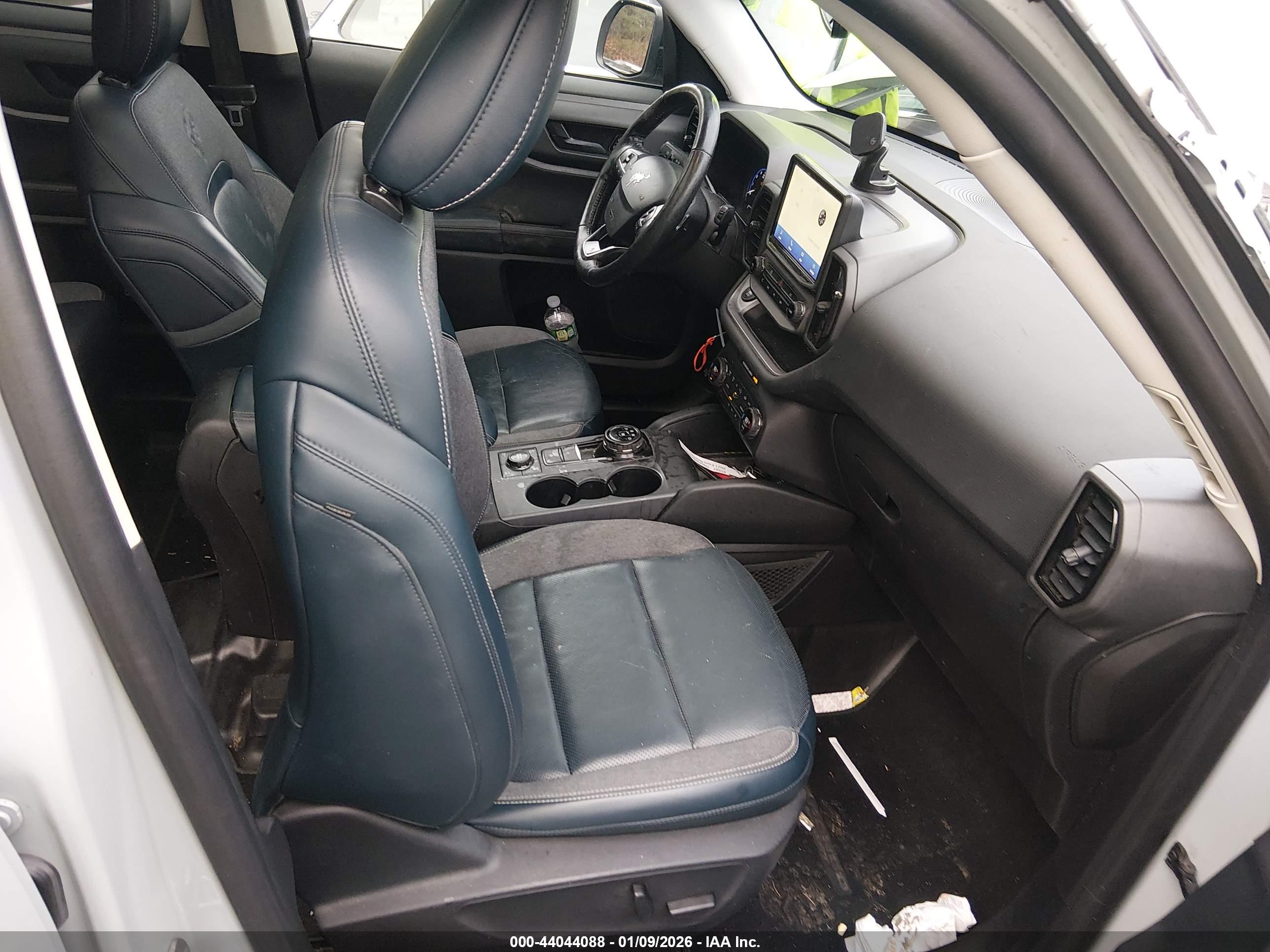FORD BRONCO image 5