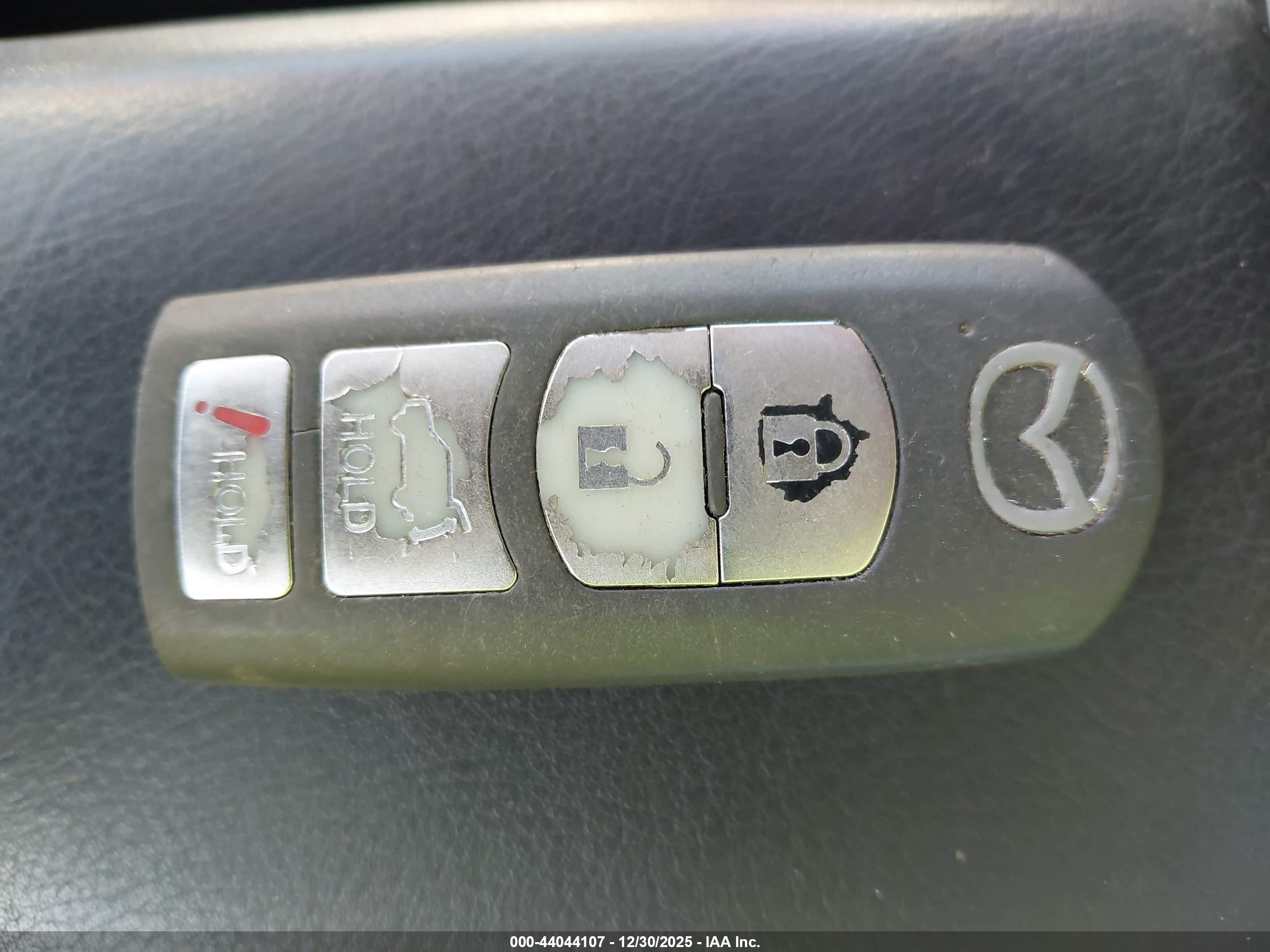 MAZDA CX-9 image 11