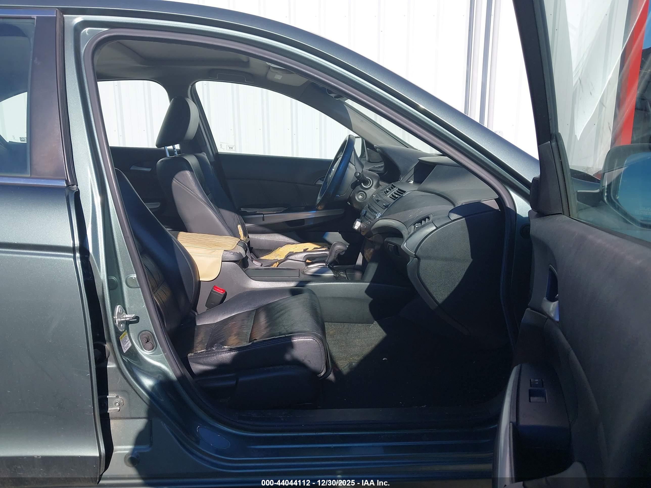 HONDA ACCORD image 5