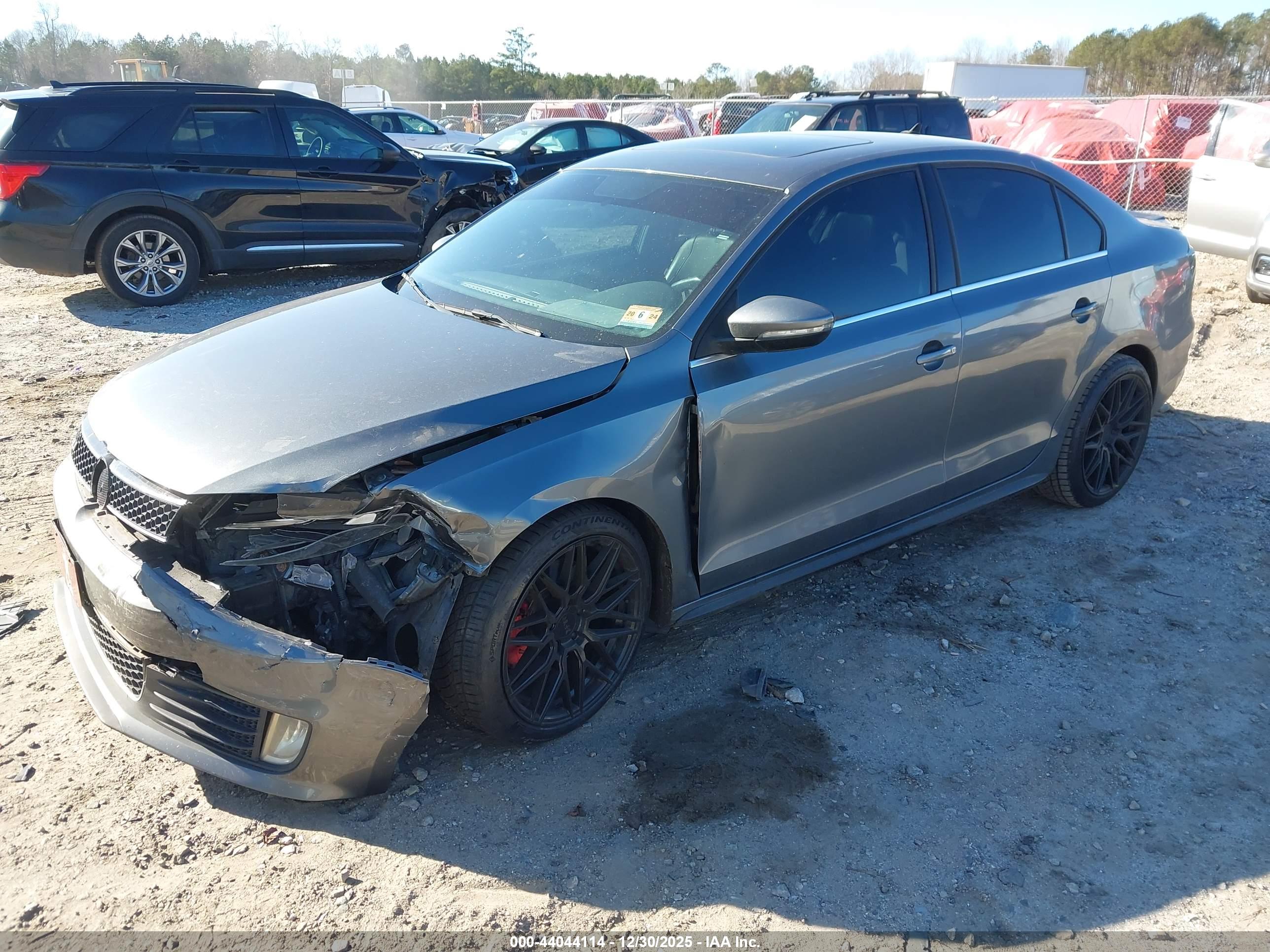 VOLKSWAGEN JETTA image 2