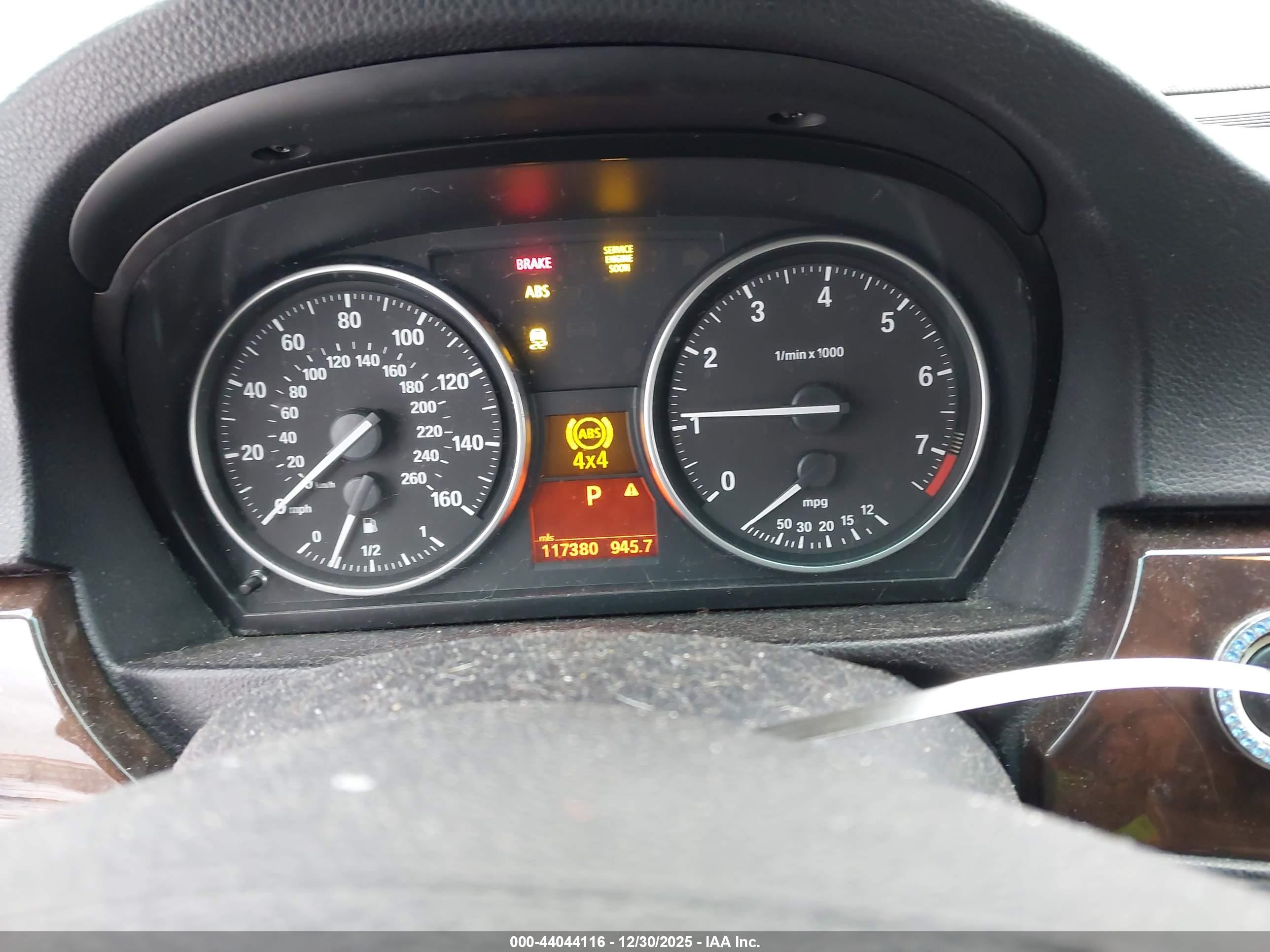 BMW 328I image 7