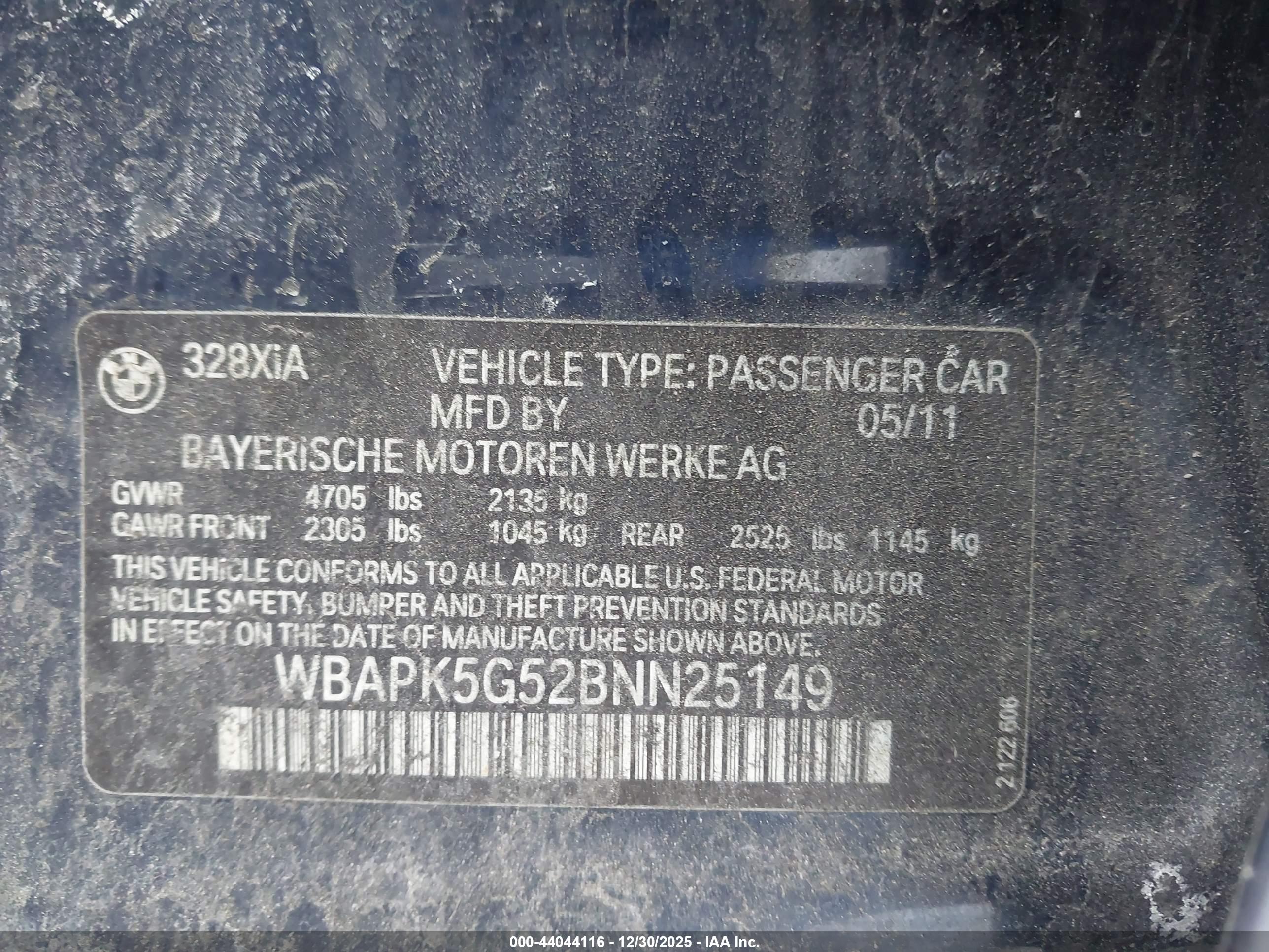 BMW 328I image 9