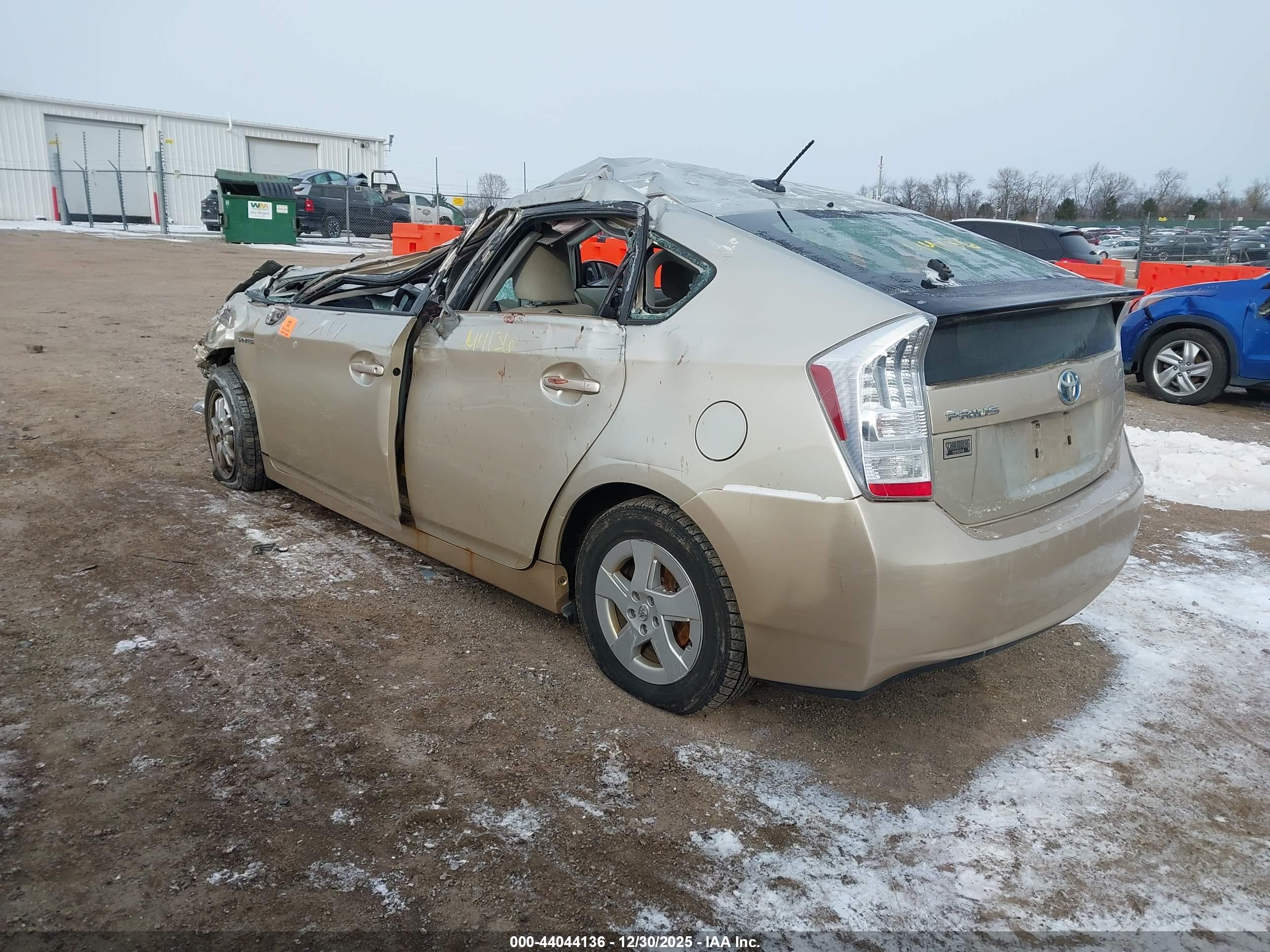 TOYOTA PRIUS image 3