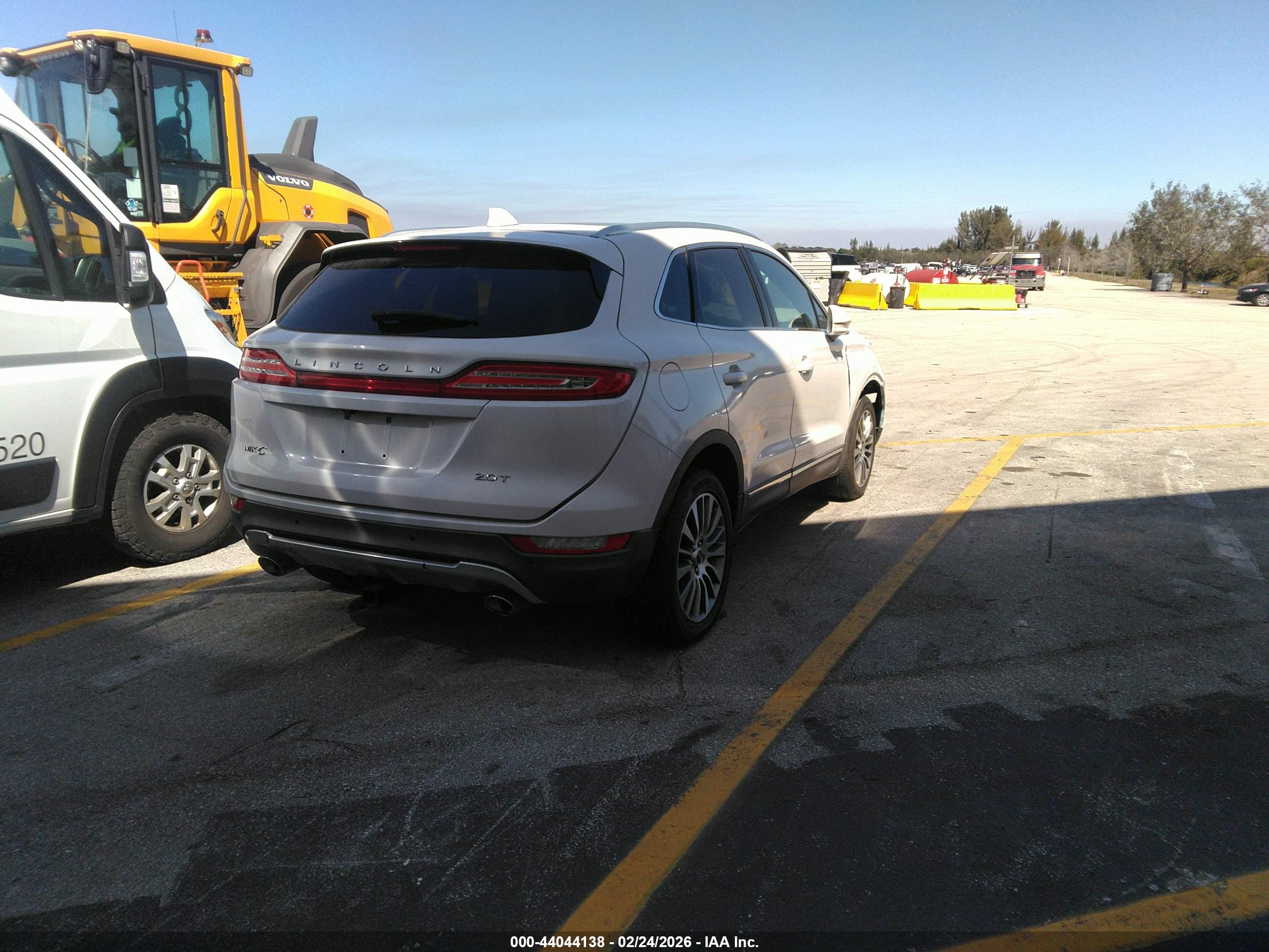 LINCOLN MKC image 4