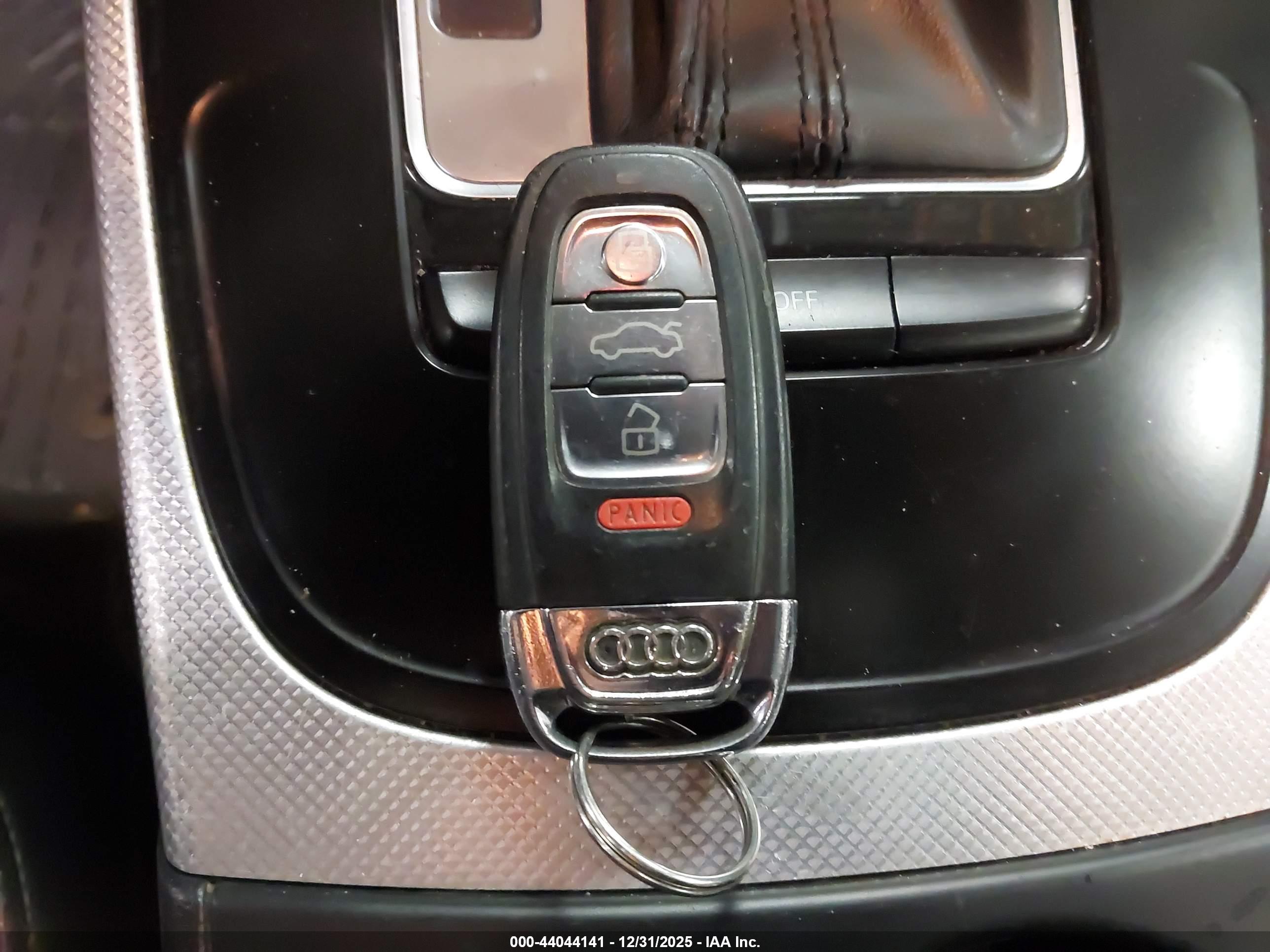 AUDI A4 image 11