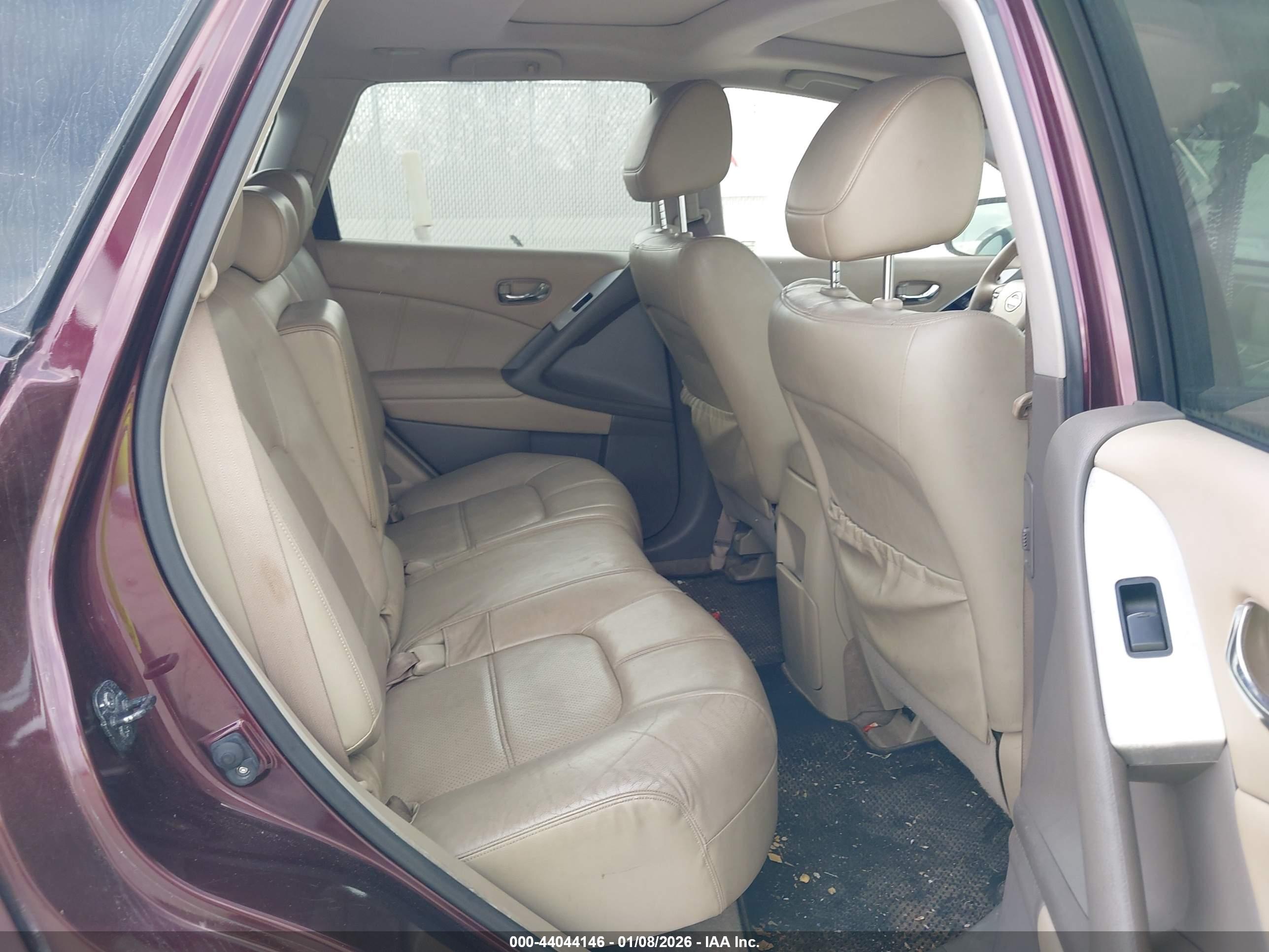 NISSAN MURANO image 8