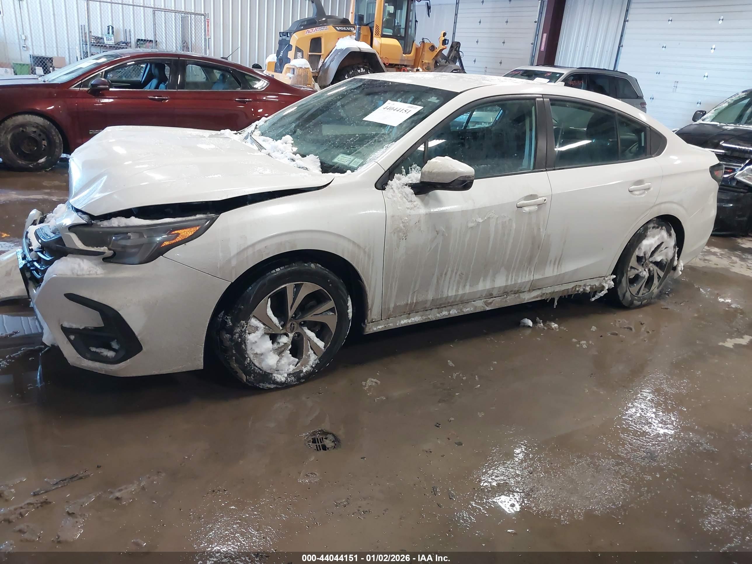 SUBARU LEGACY image 2