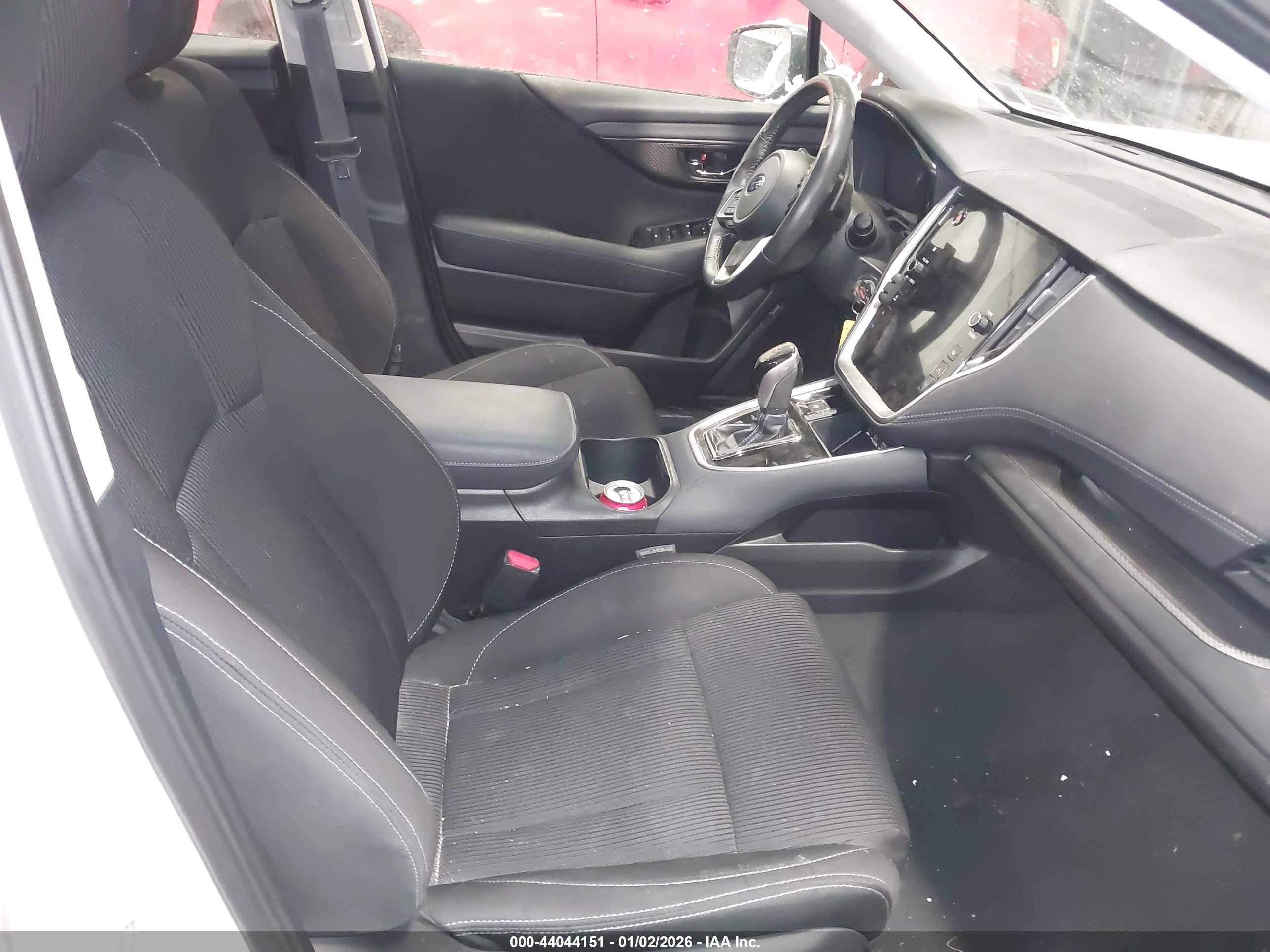 SUBARU LEGACY image 5