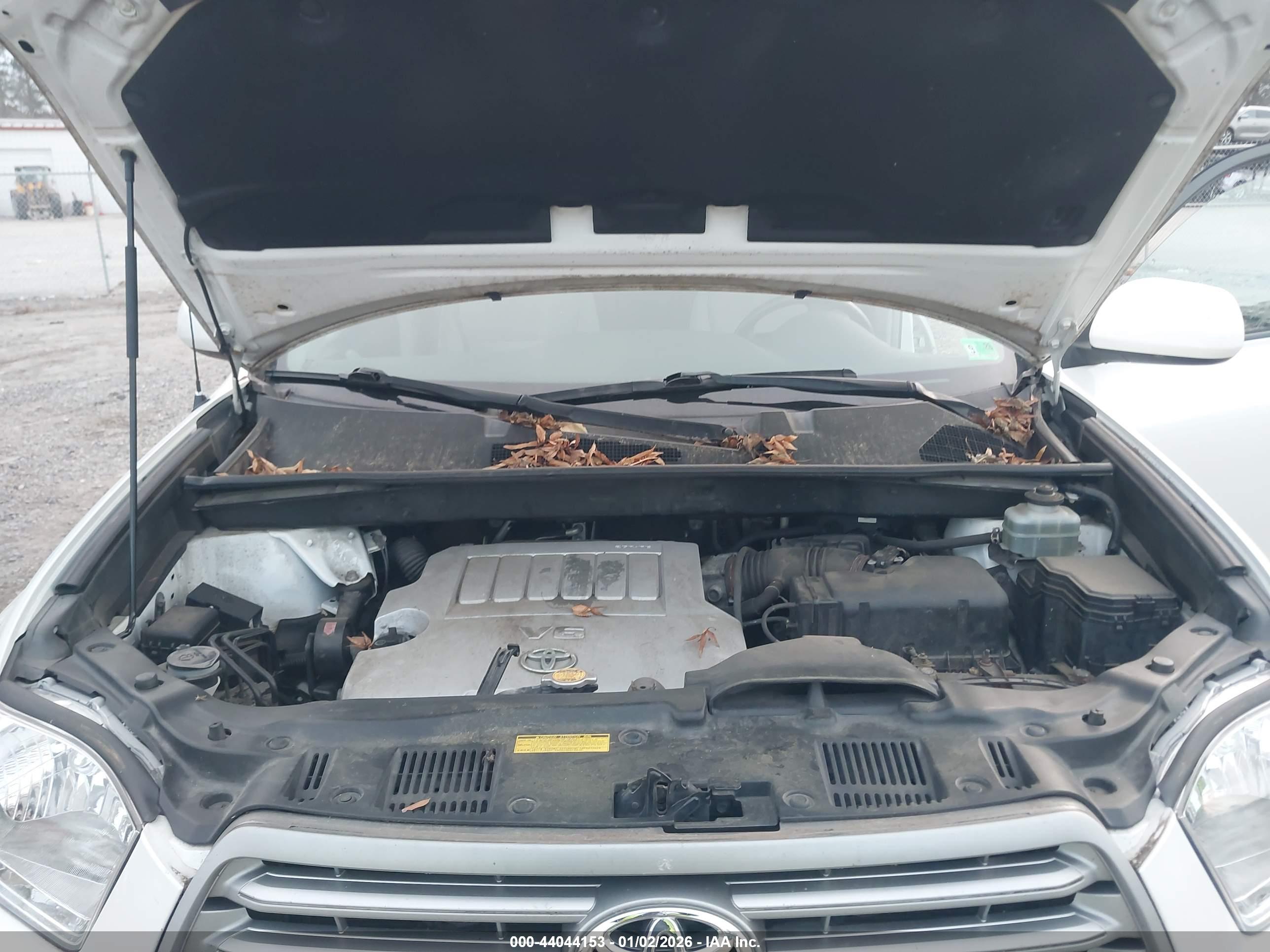 TOYOTA HIGHLANDER image 10