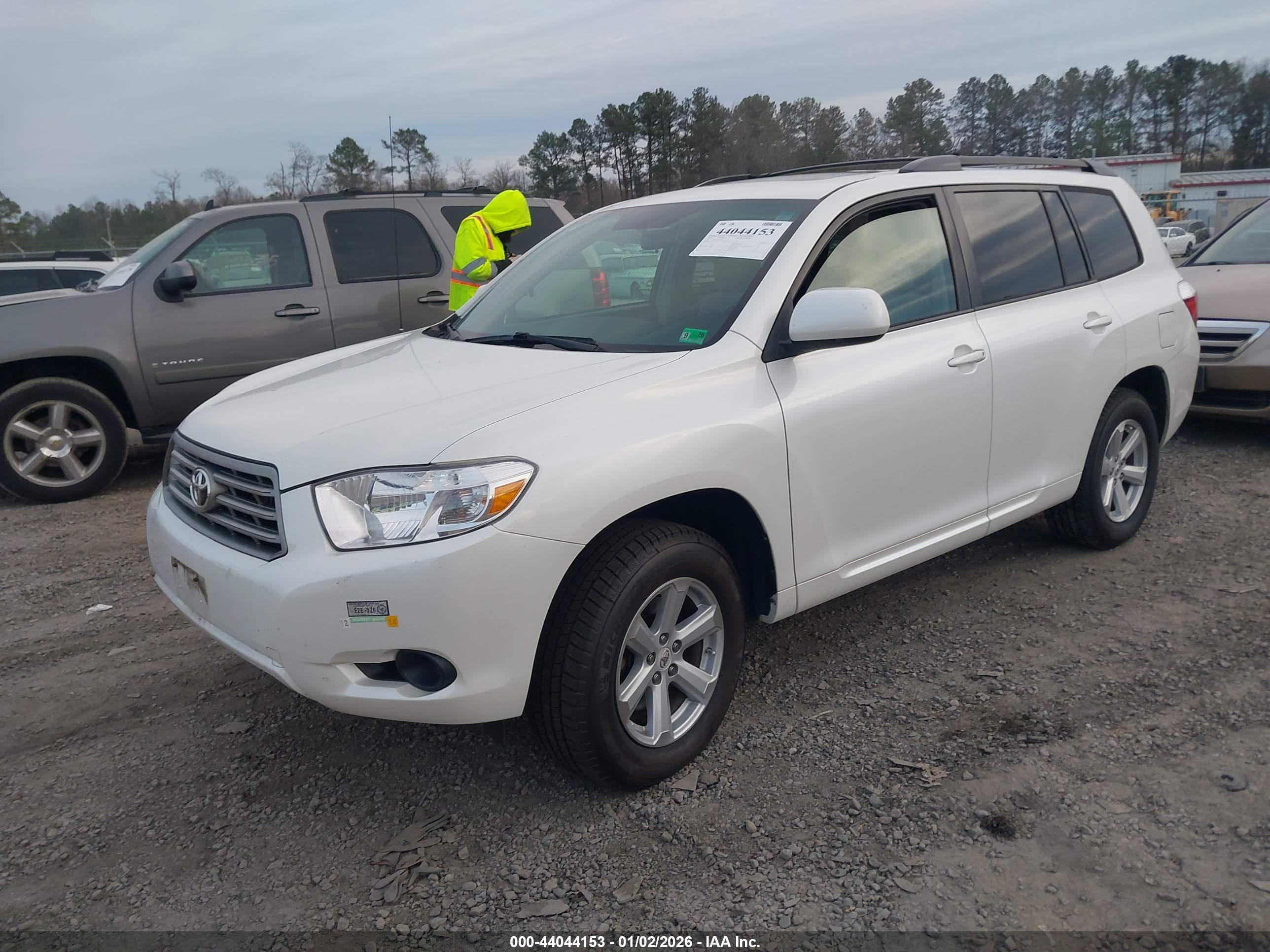 TOYOTA HIGHLANDER image 2