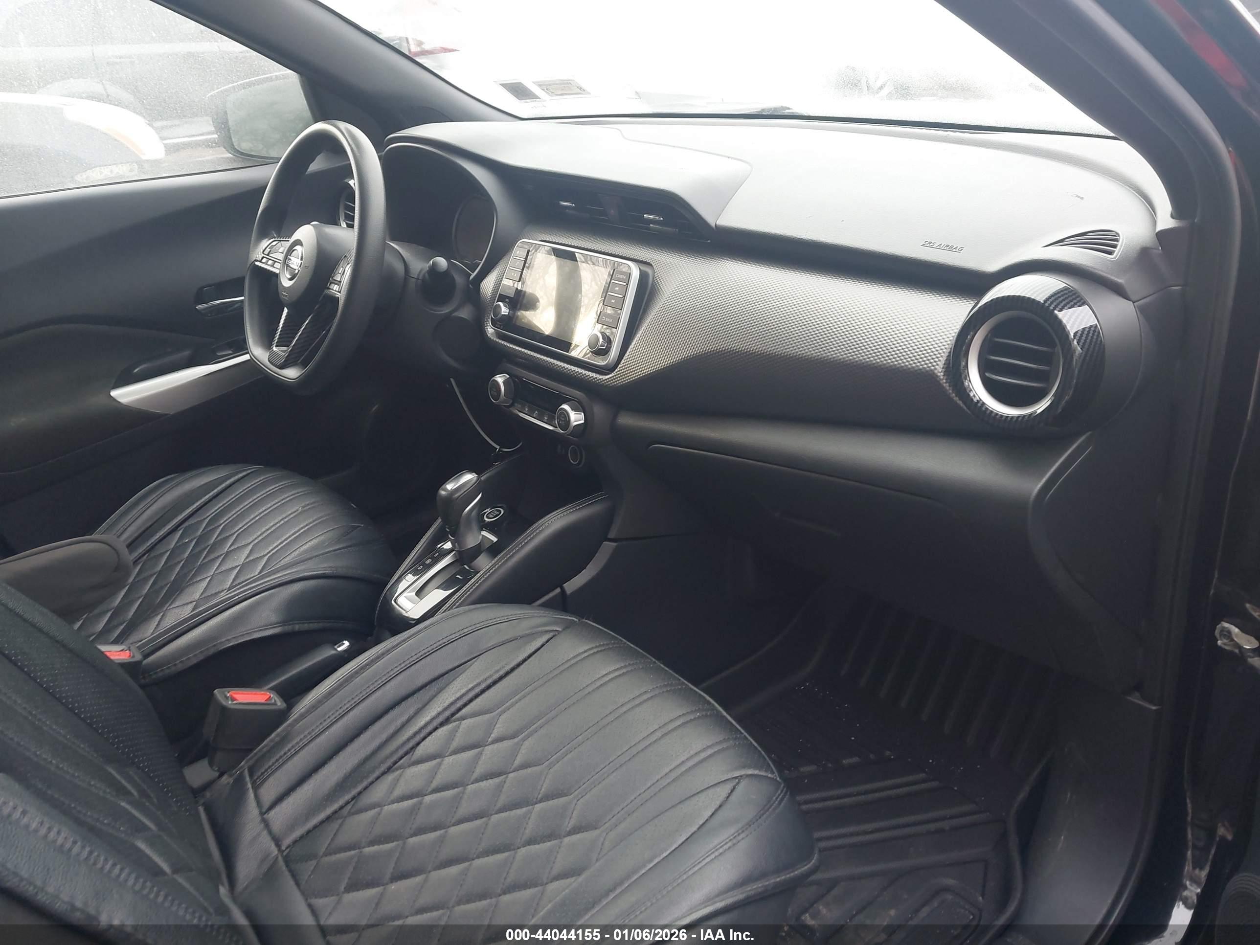 NISSAN KICKS image 5