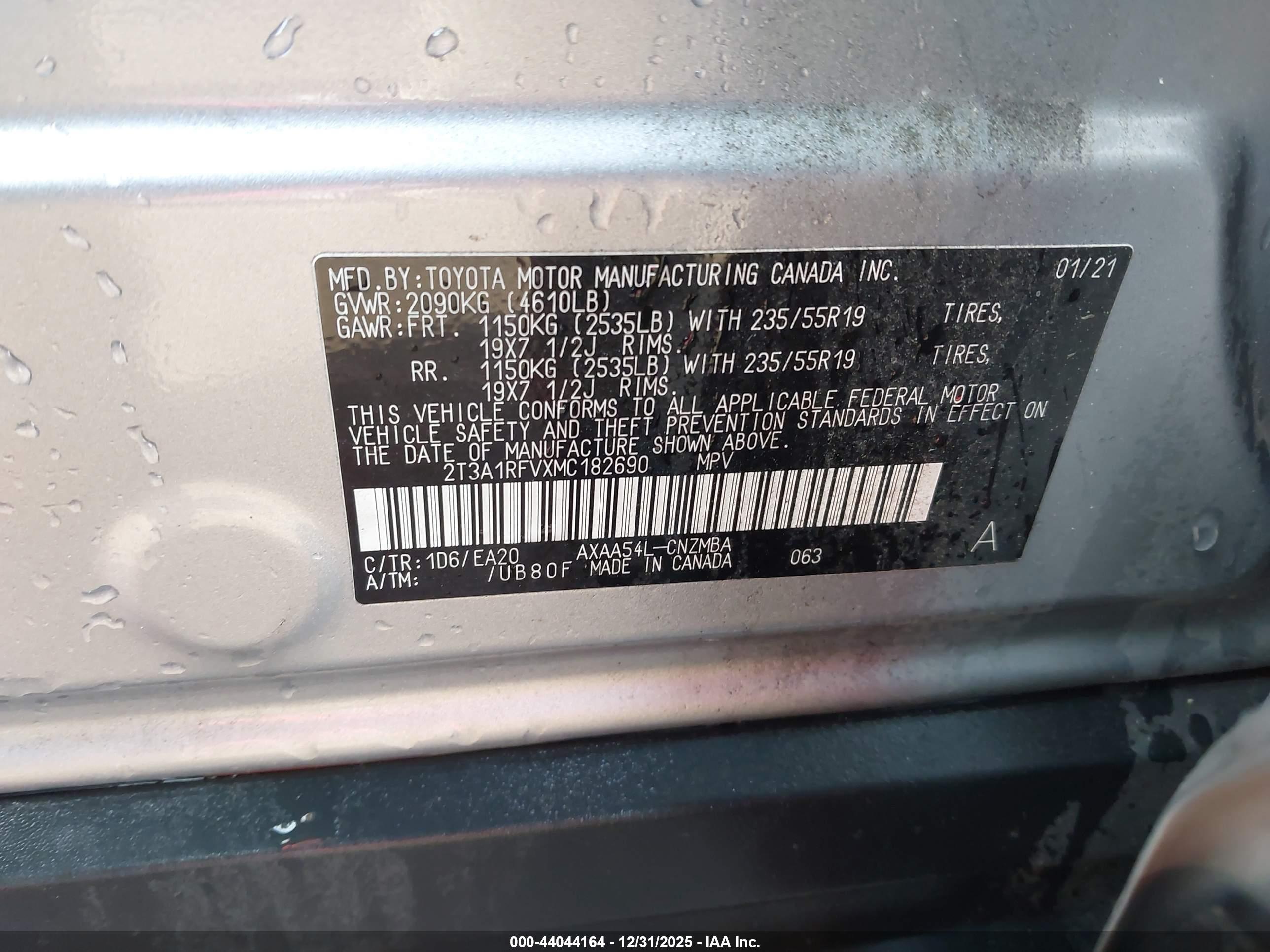 TOYOTA RAV4 image 9