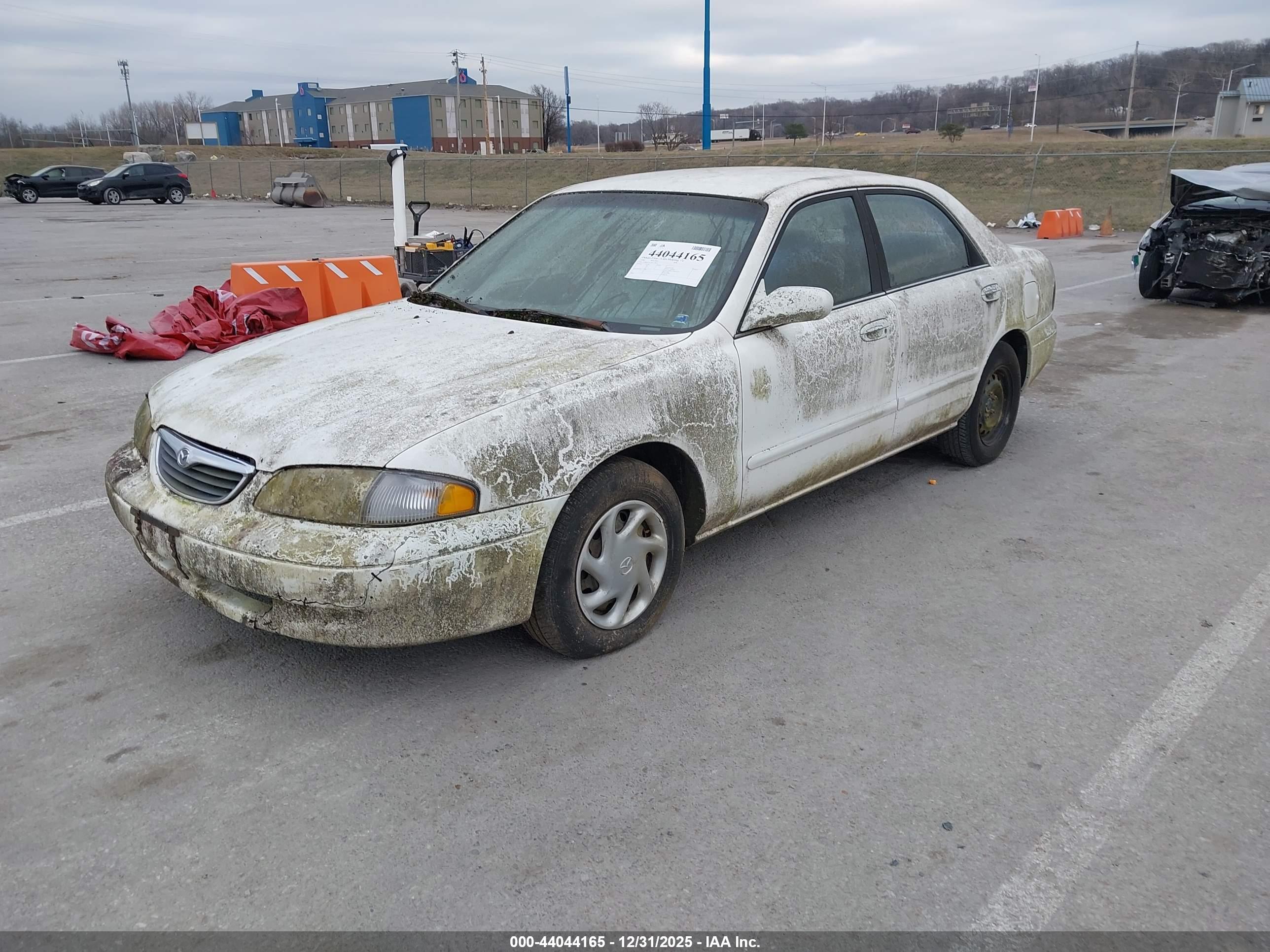 MAZDA 626 image 2