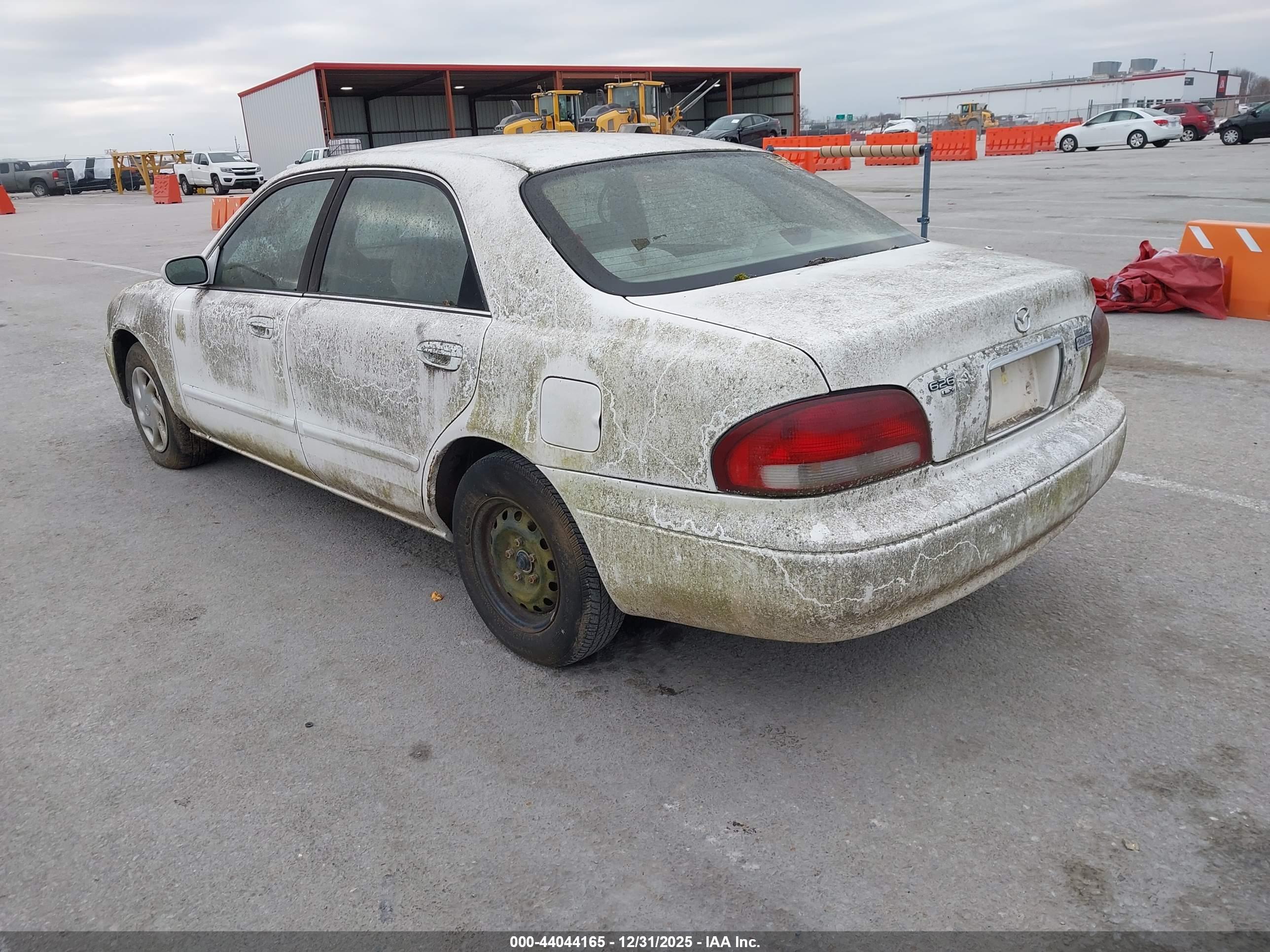 MAZDA 626 image 3
