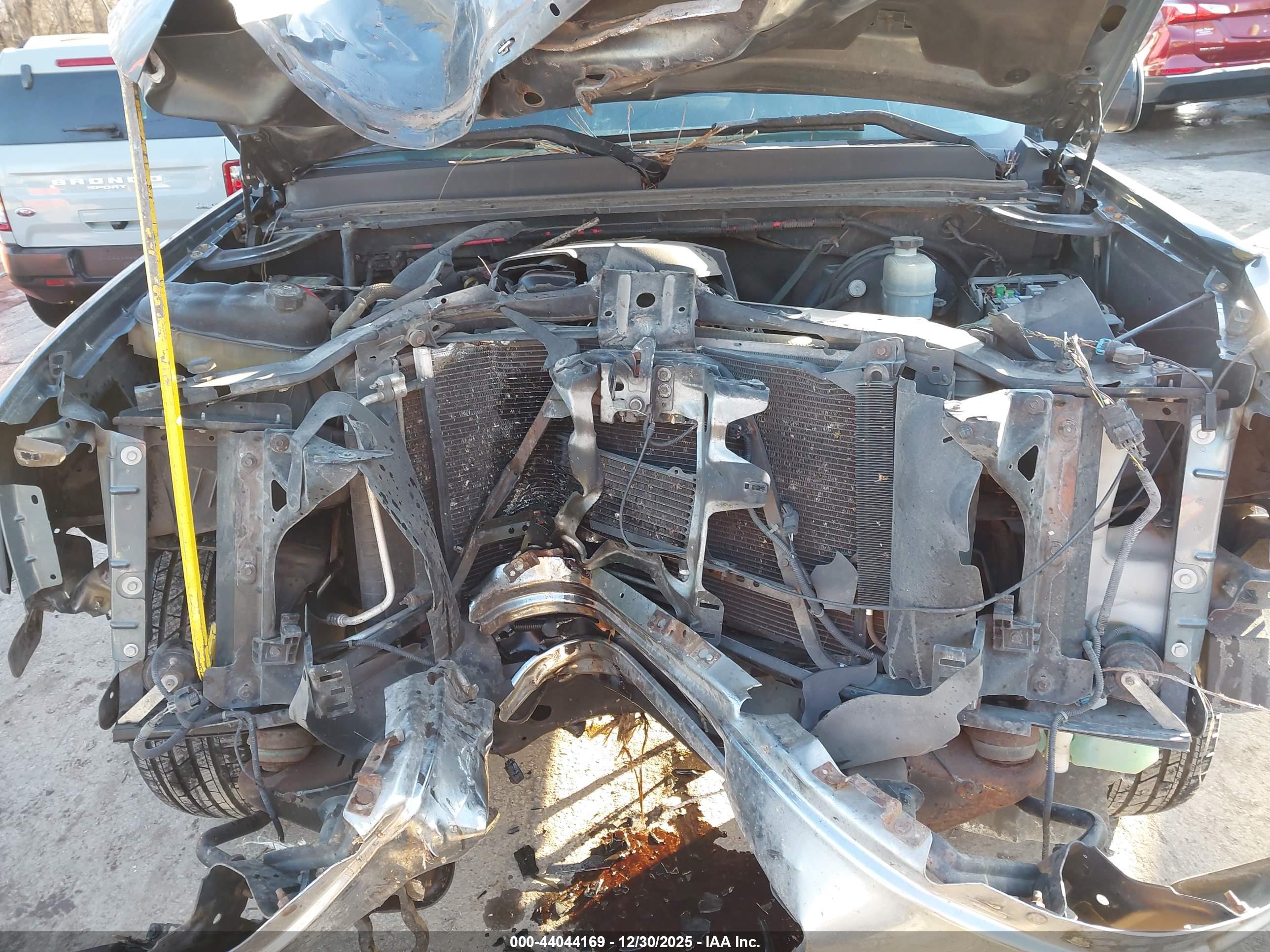 GMC SIERRA image 10
