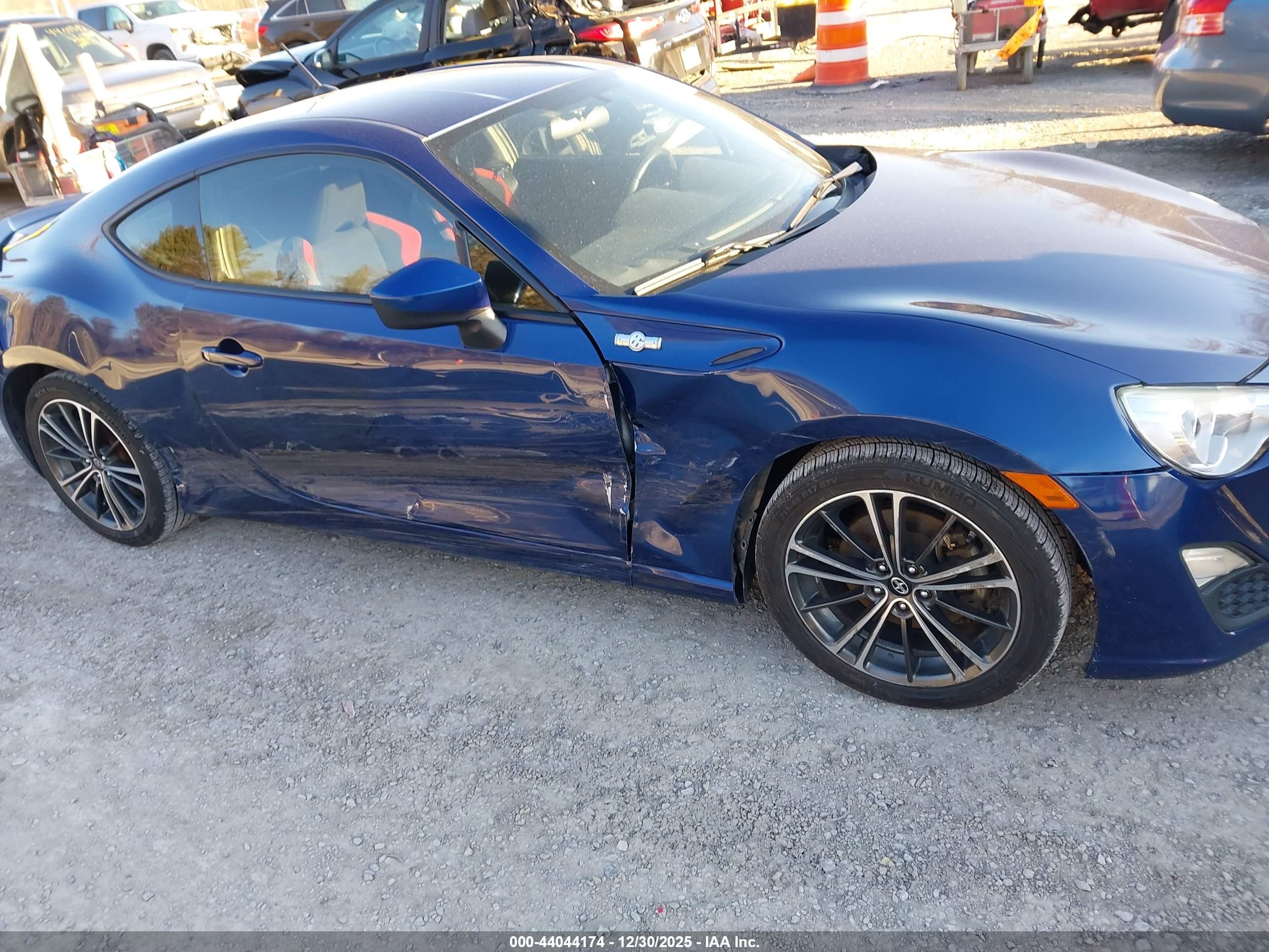 SCION FR-S image 6