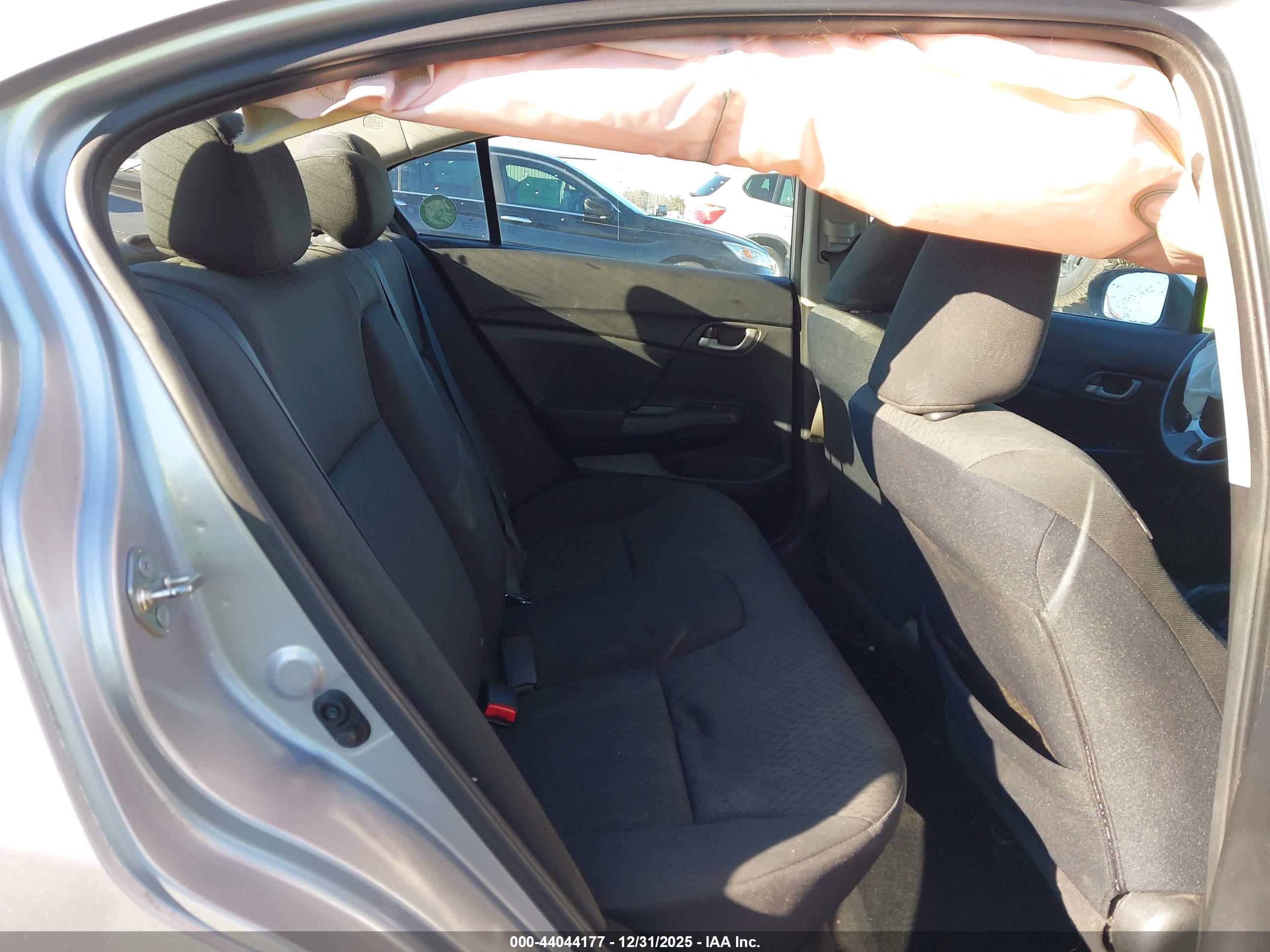 HONDA CIVIC image 8