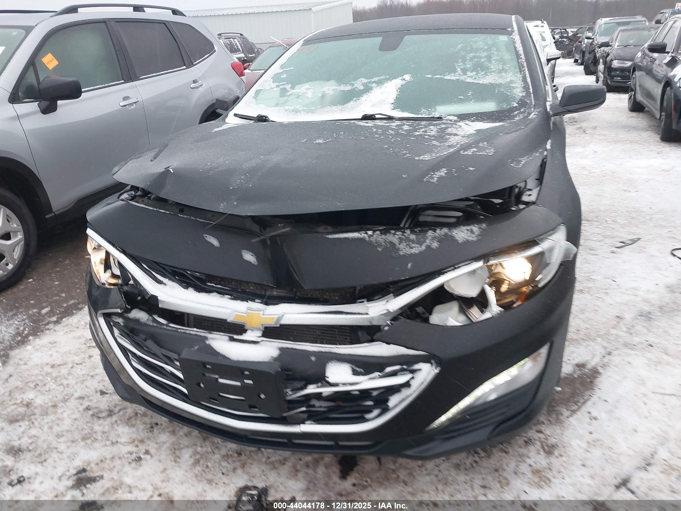 CHEVROLET MALIBU image 6