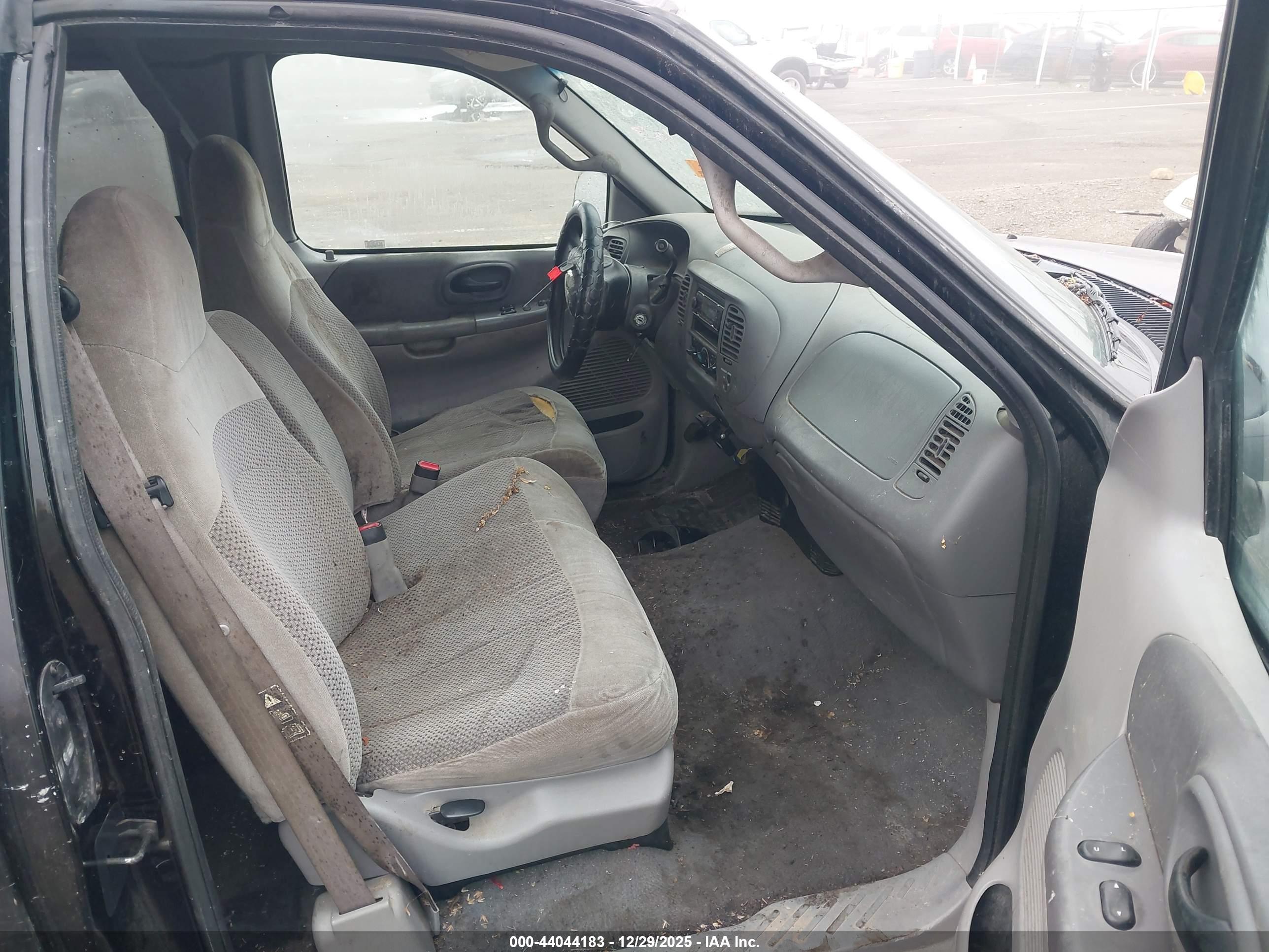 FORD F-150 image 5