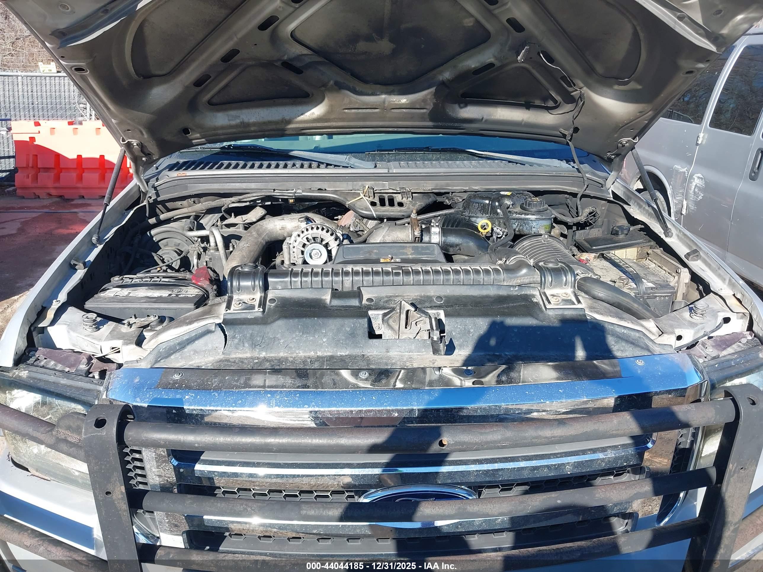 FORD F-250 image 10